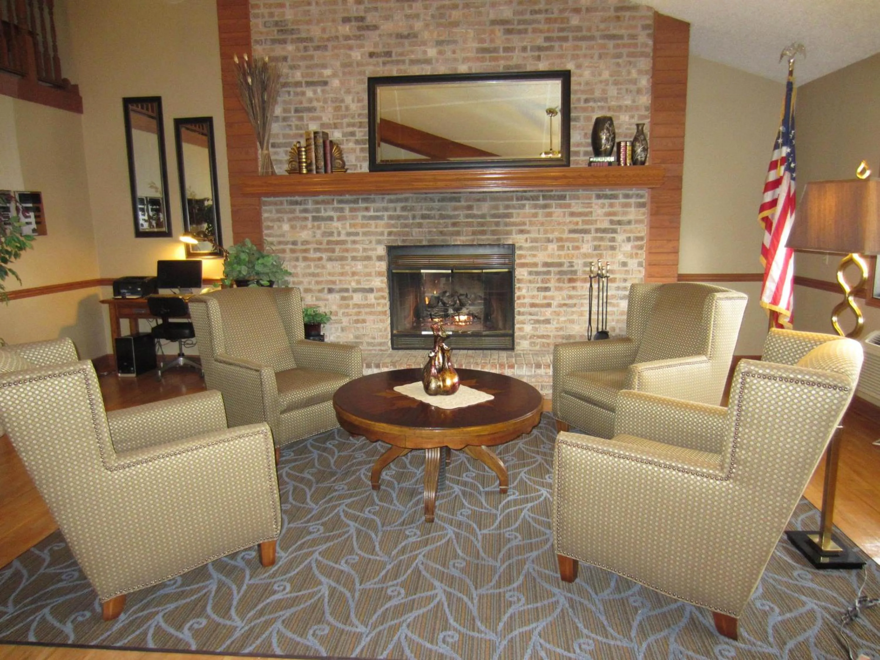 Lobby or reception in AmericInn by Wyndham Hutchinson