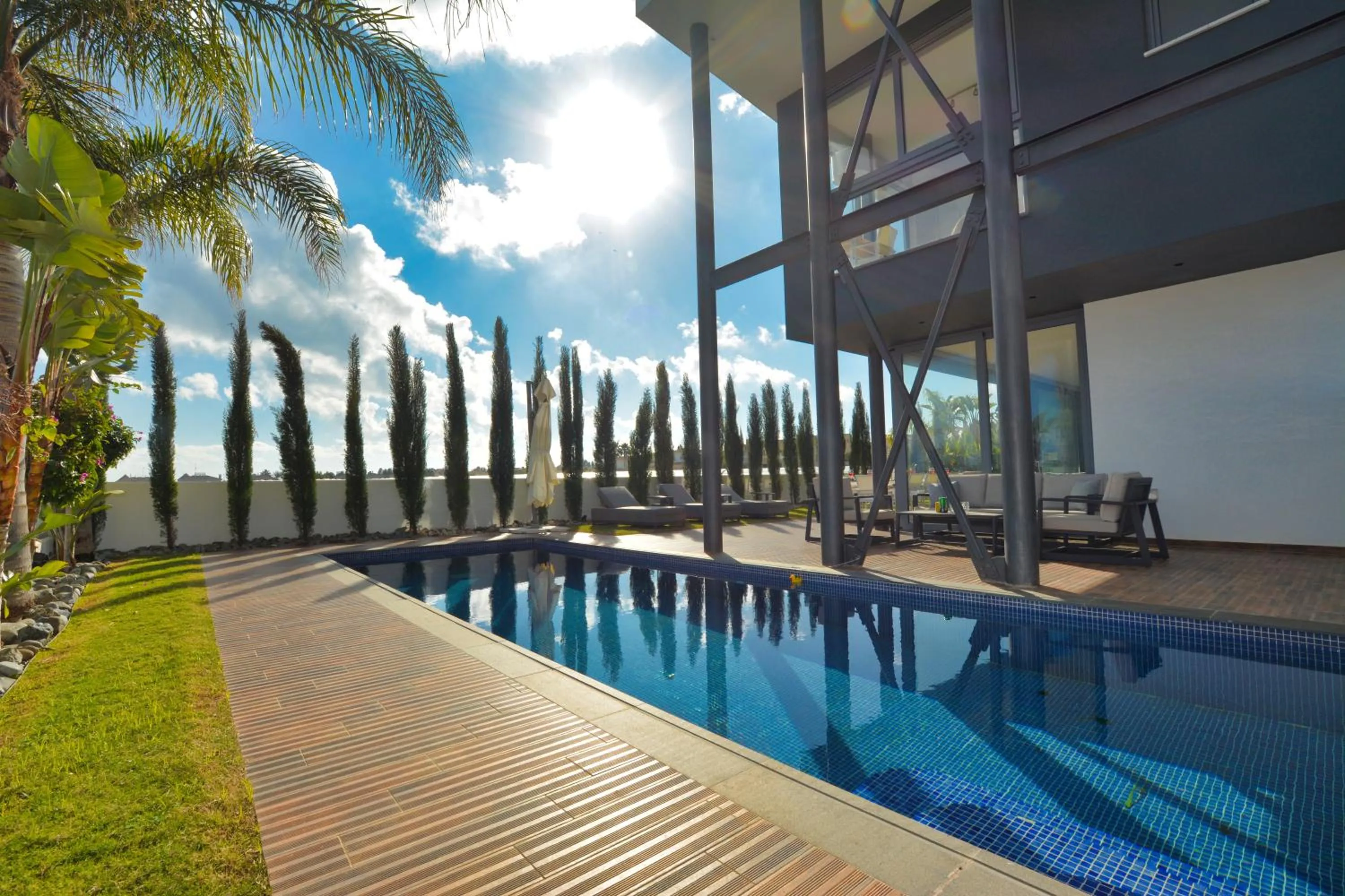 Garden in White Pearl Villas