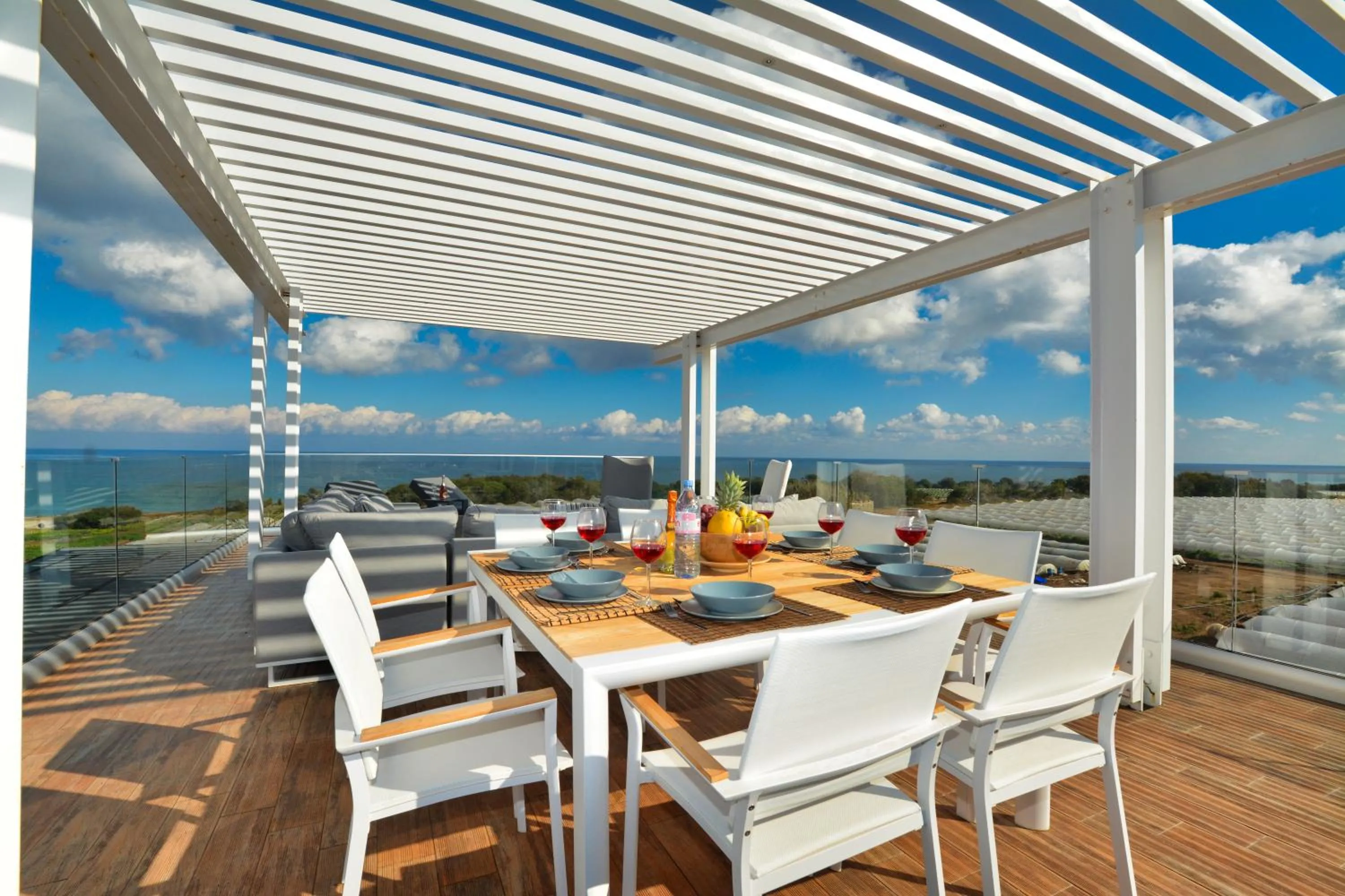 Balcony/Terrace in White Pearl Villas