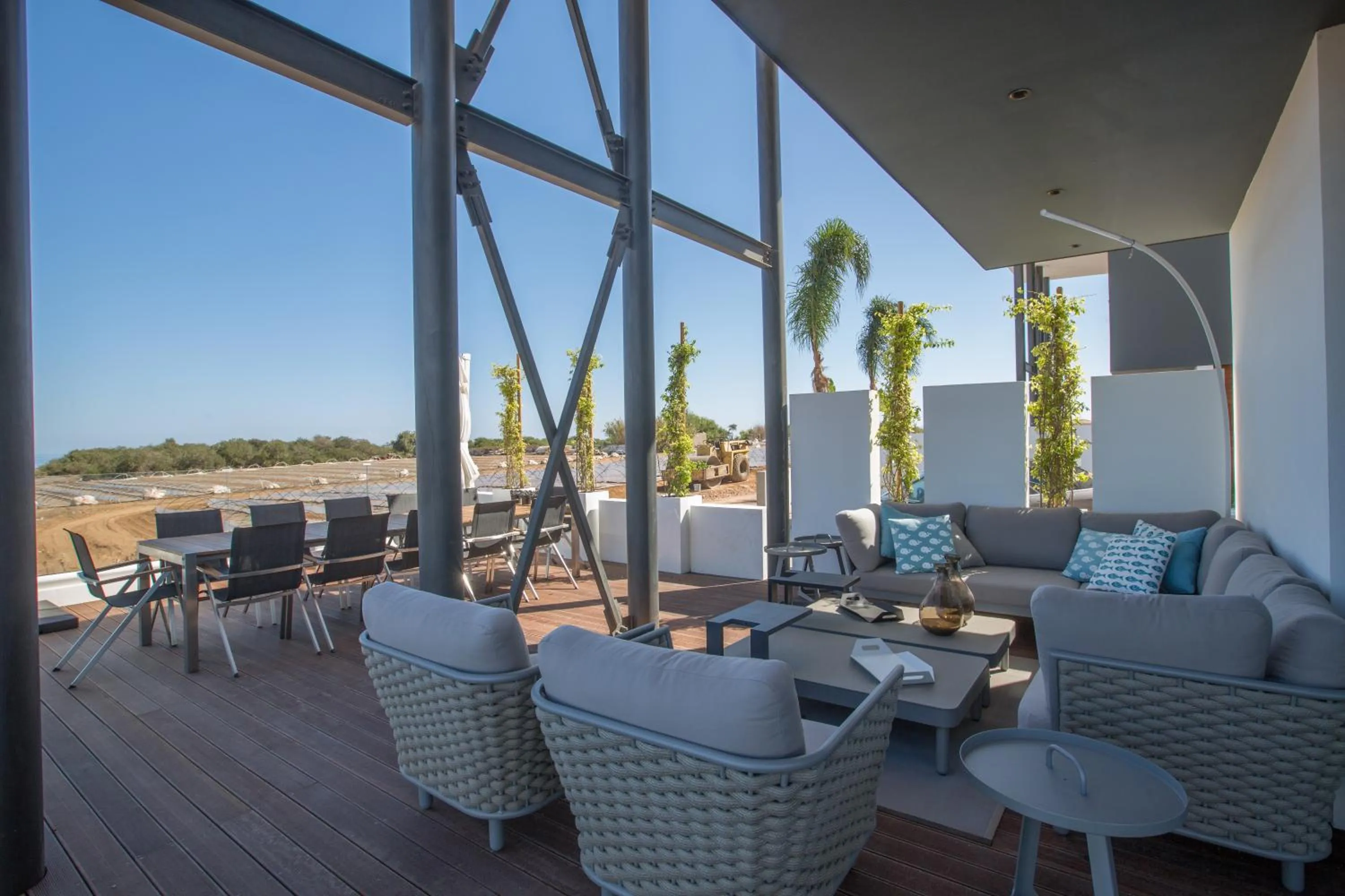 Balcony/Terrace in White Pearl Villas
