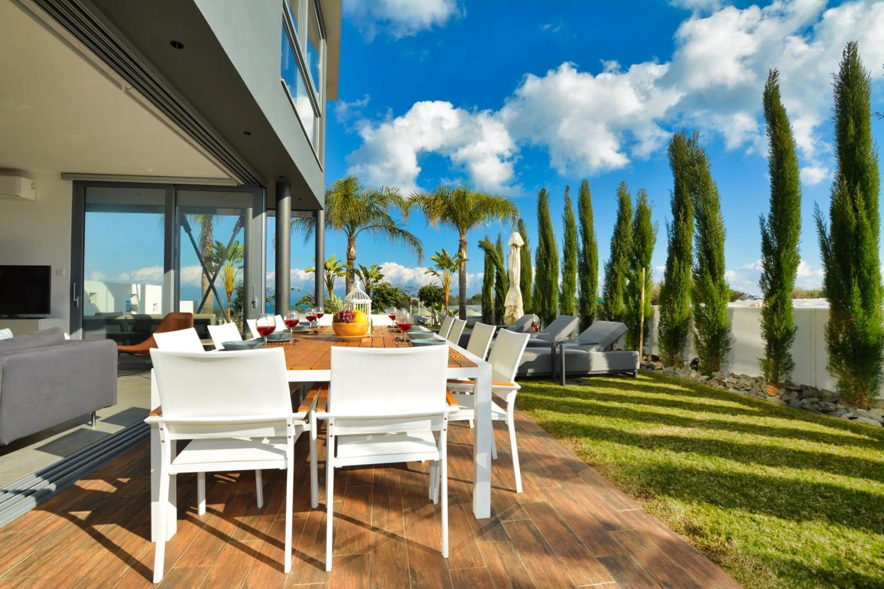 Garden in White Pearl Villas