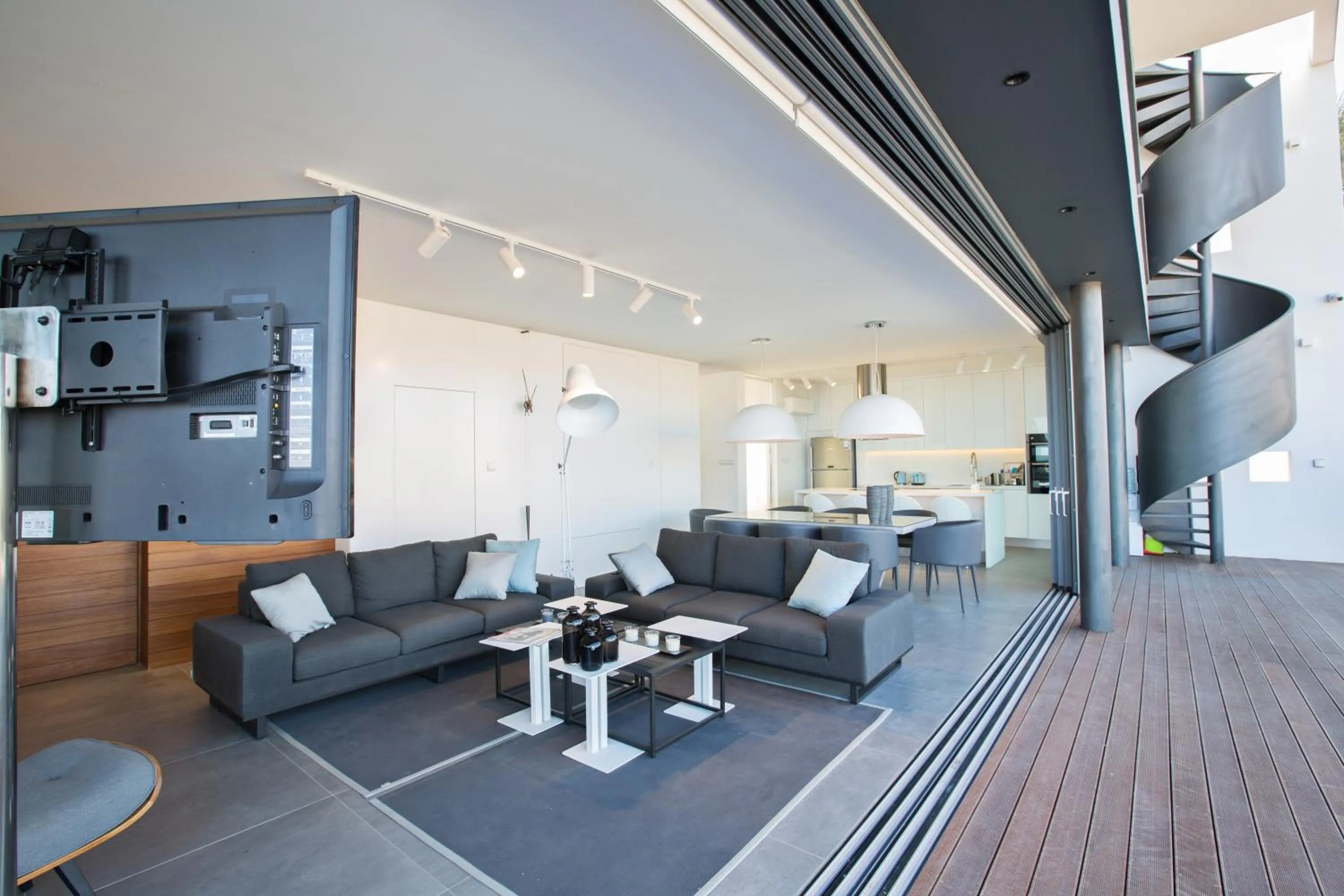 Patio in White Pearl Villas