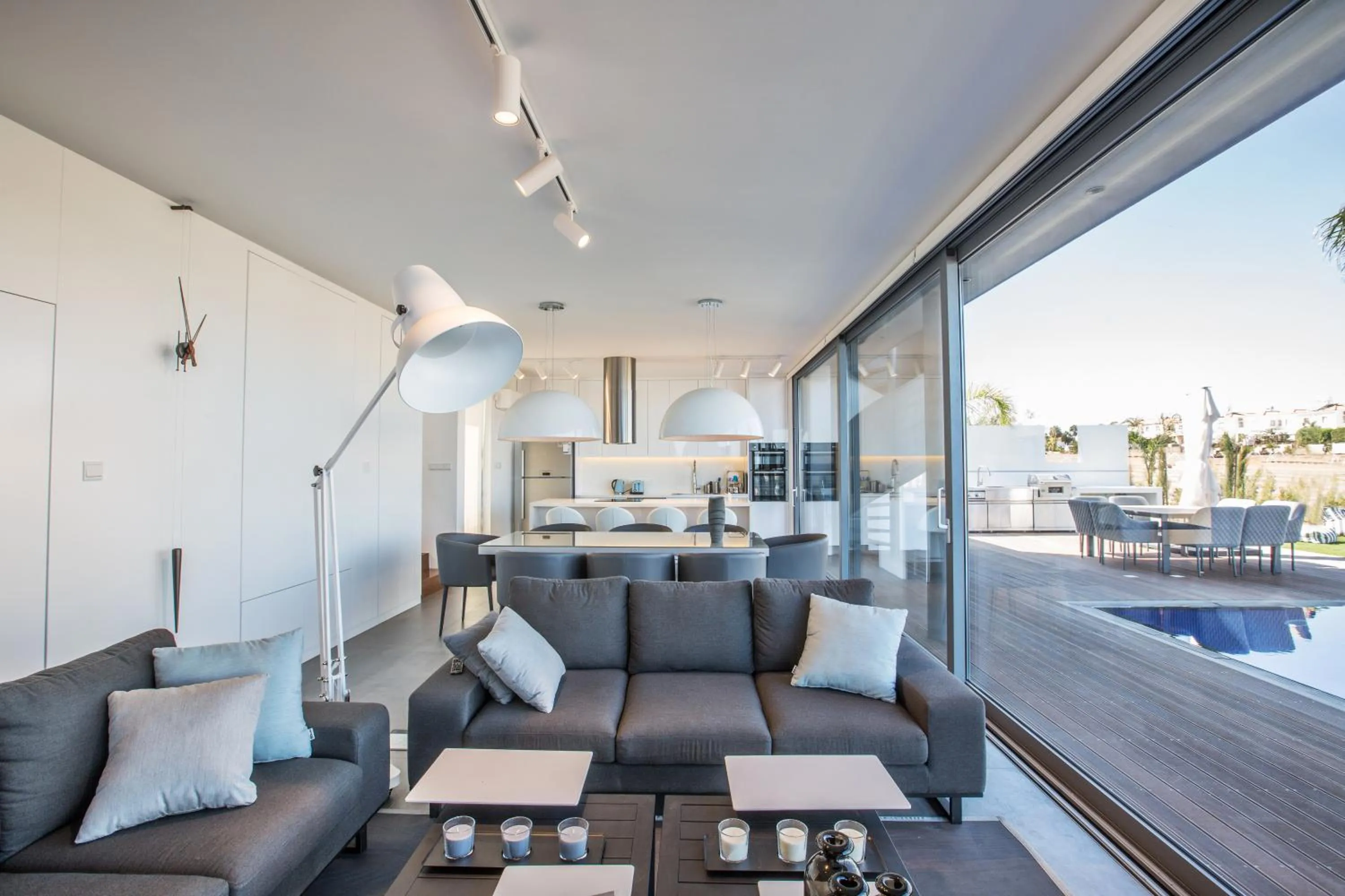 Balcony/Terrace in White Pearl Villas