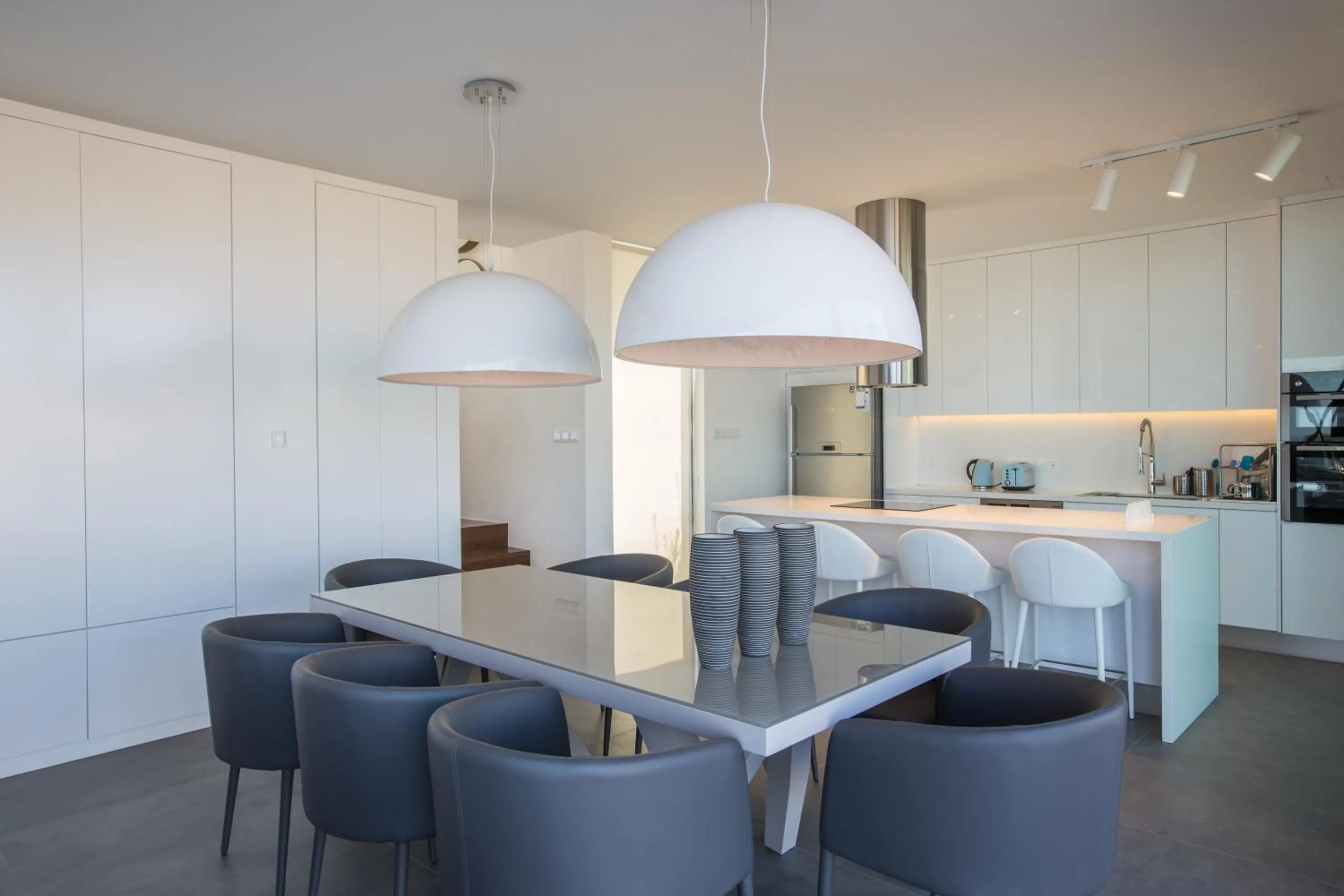 Kitchen or kitchenette in White Pearl Villas
