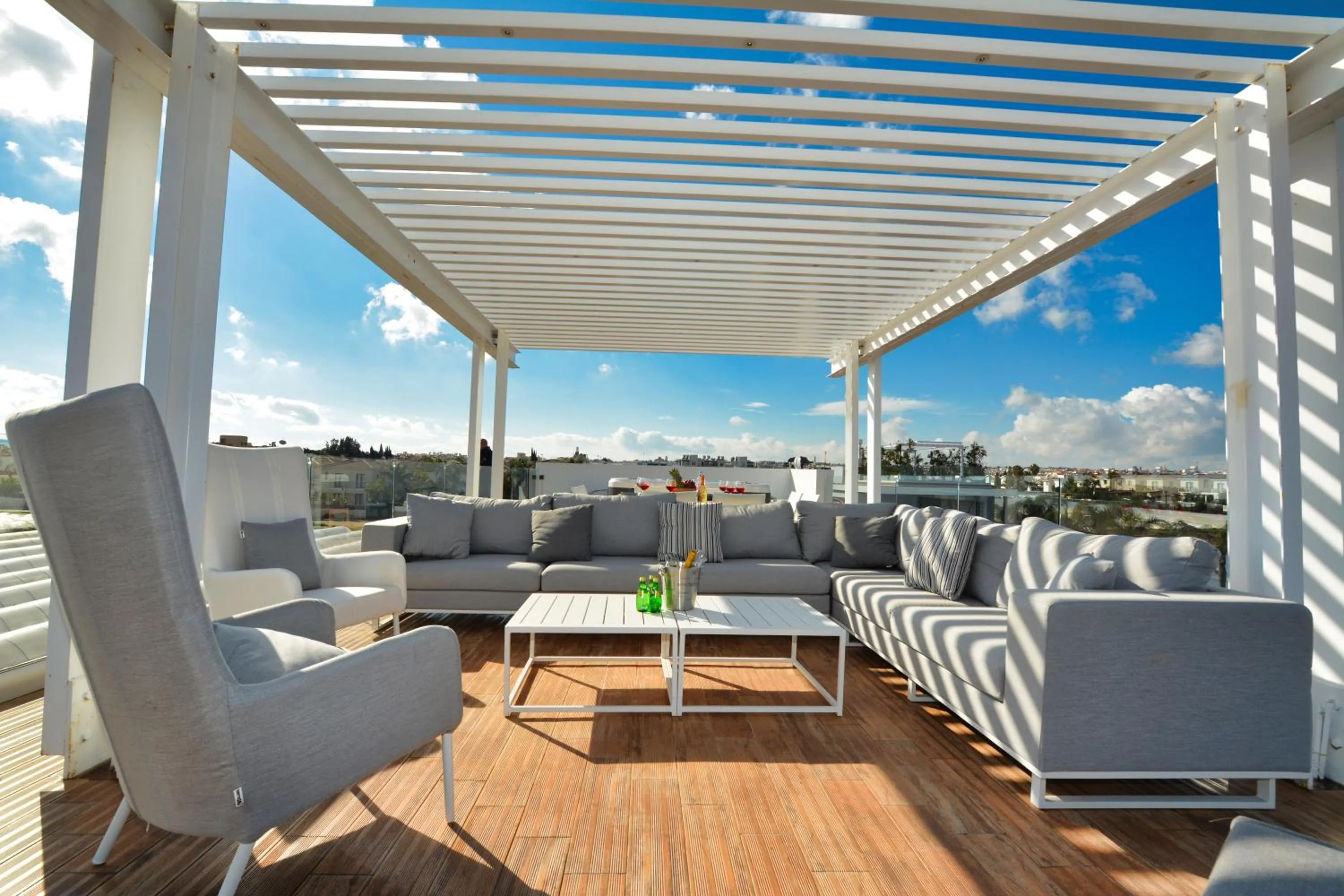 Balcony/Terrace in White Pearl Villas