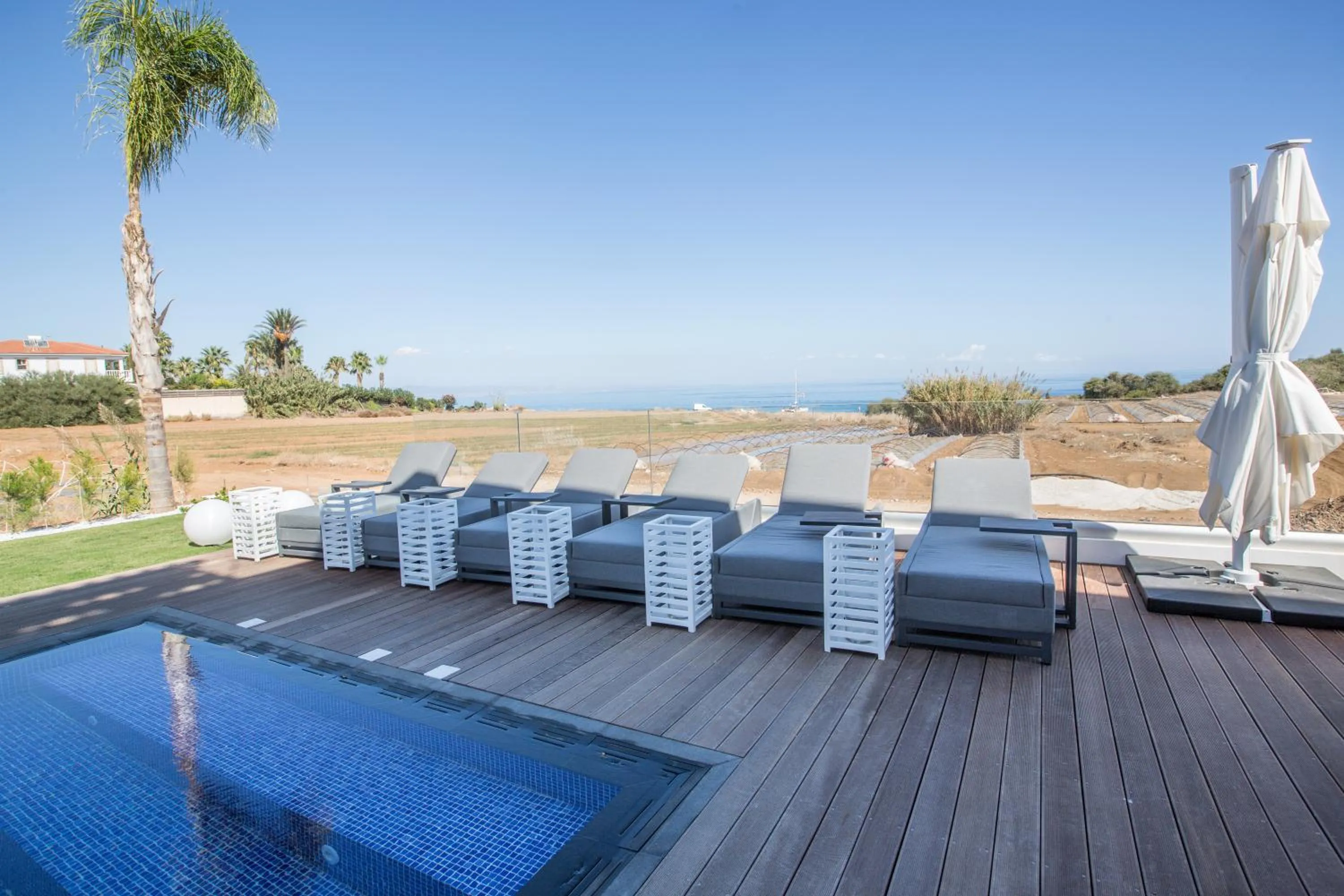 Sea view in White Pearl Villas