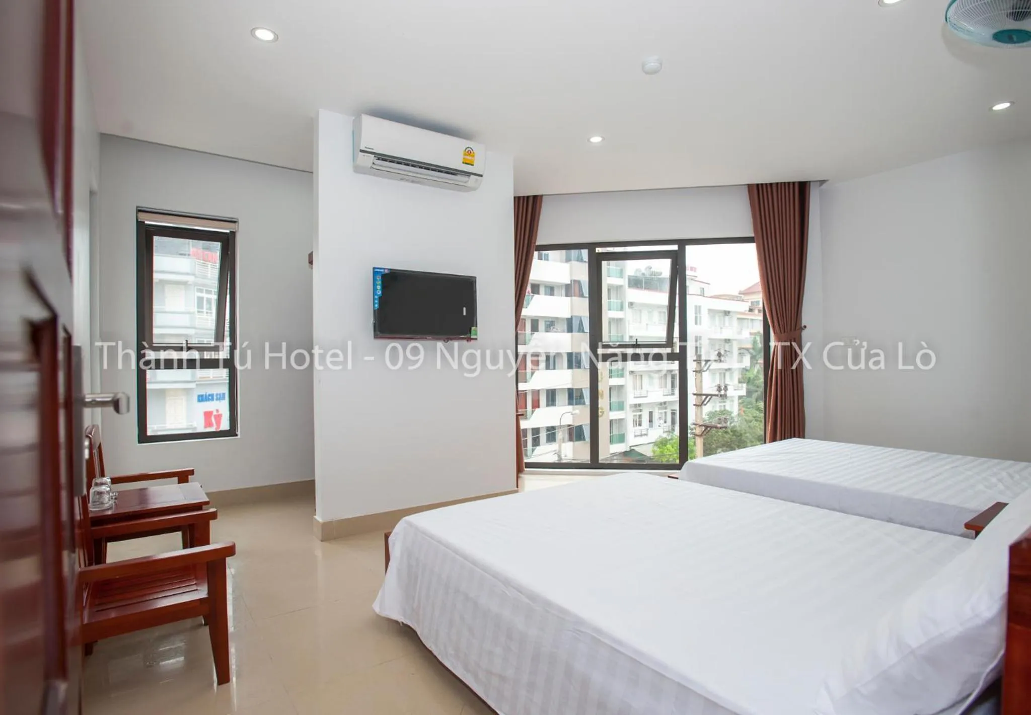 Large Double or Twin Room in Thanh Tu Hotel