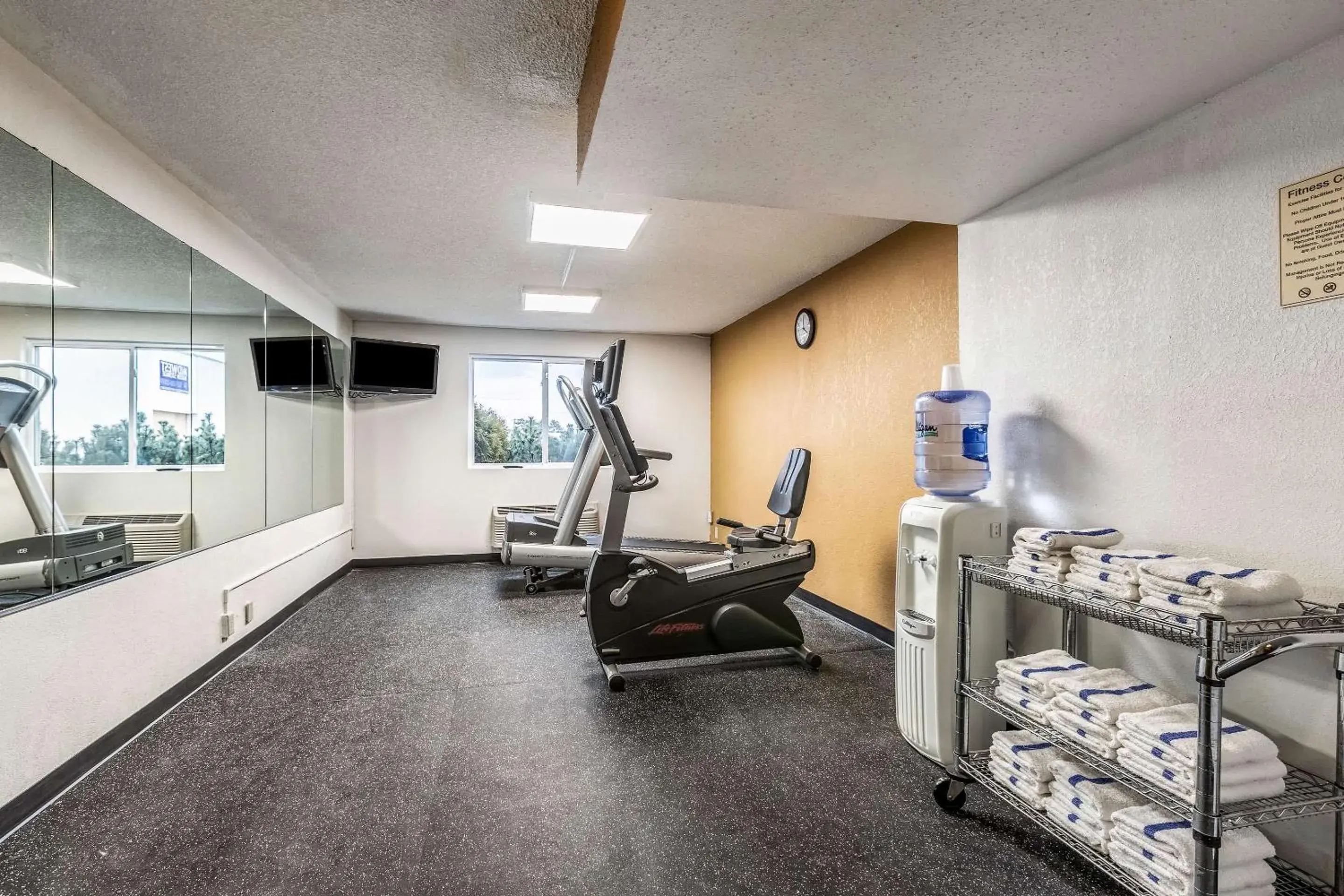 Fitness centre/facilities in Quality Inn & Suites Albert Lea Fitness centre/facilities in Quality Inn & Suites Albert Lea