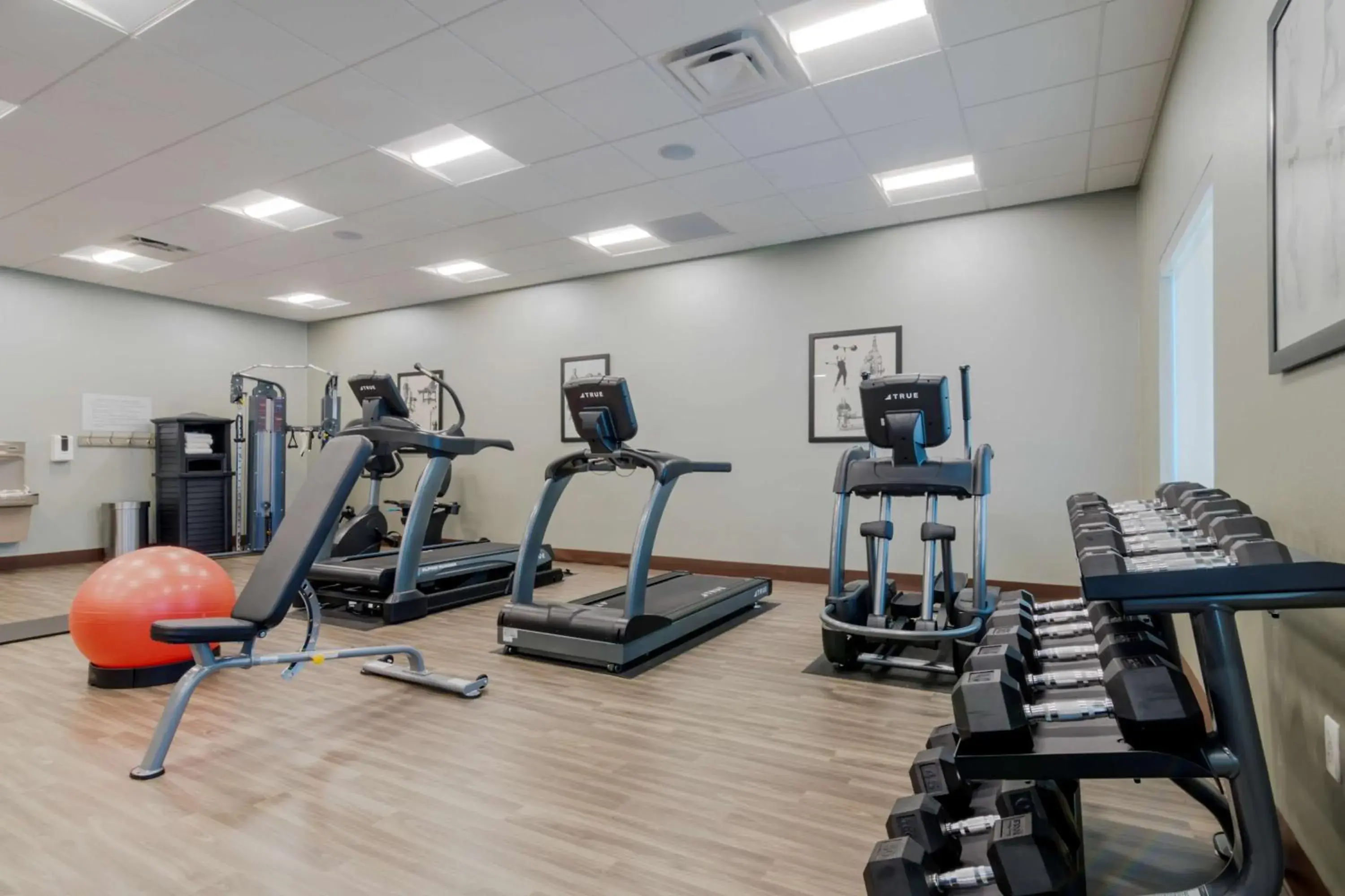 Fitness centre/facilities in Best Western Plus St. Louis Airport Hotel Fitness centre/facilities in Best Western Plus St. Louis Airport Hotel