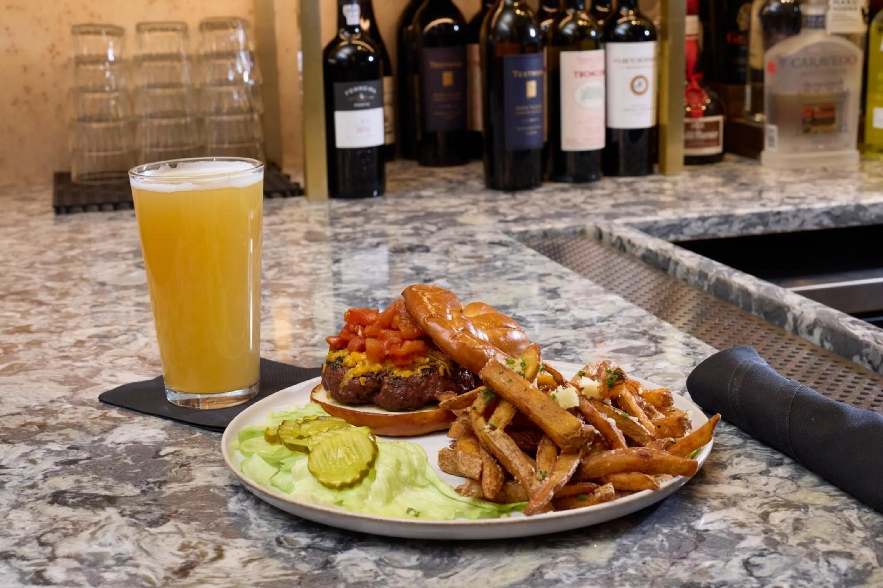 Food and drinks in Hotel Alpenrock Breckenridge, Curio Collection by Hilton