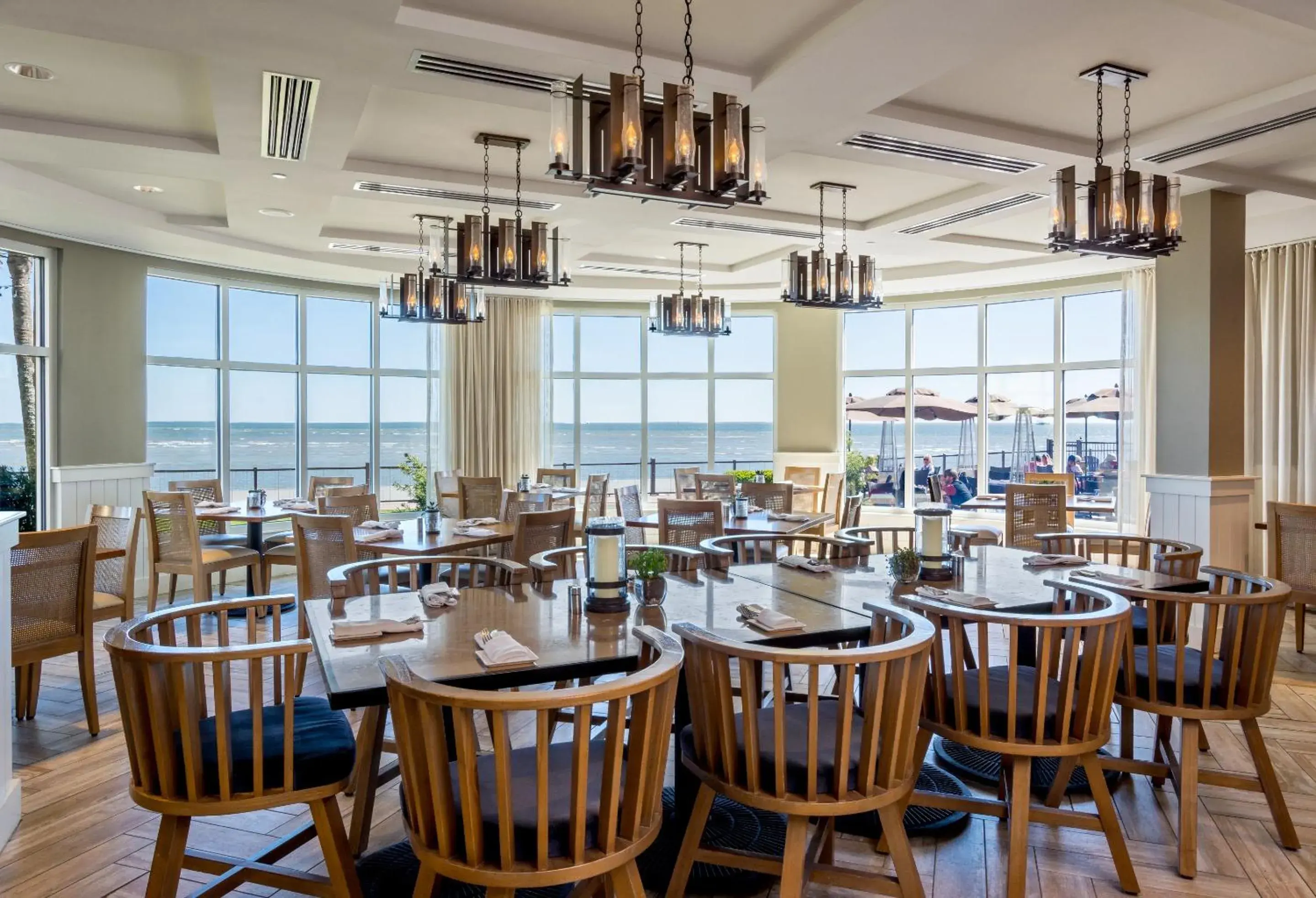 Restaurant/places to eat in The King and Prince Beach & Golf Resort Restaurant/places to eat in The King and Prince Beach & Golf Resort