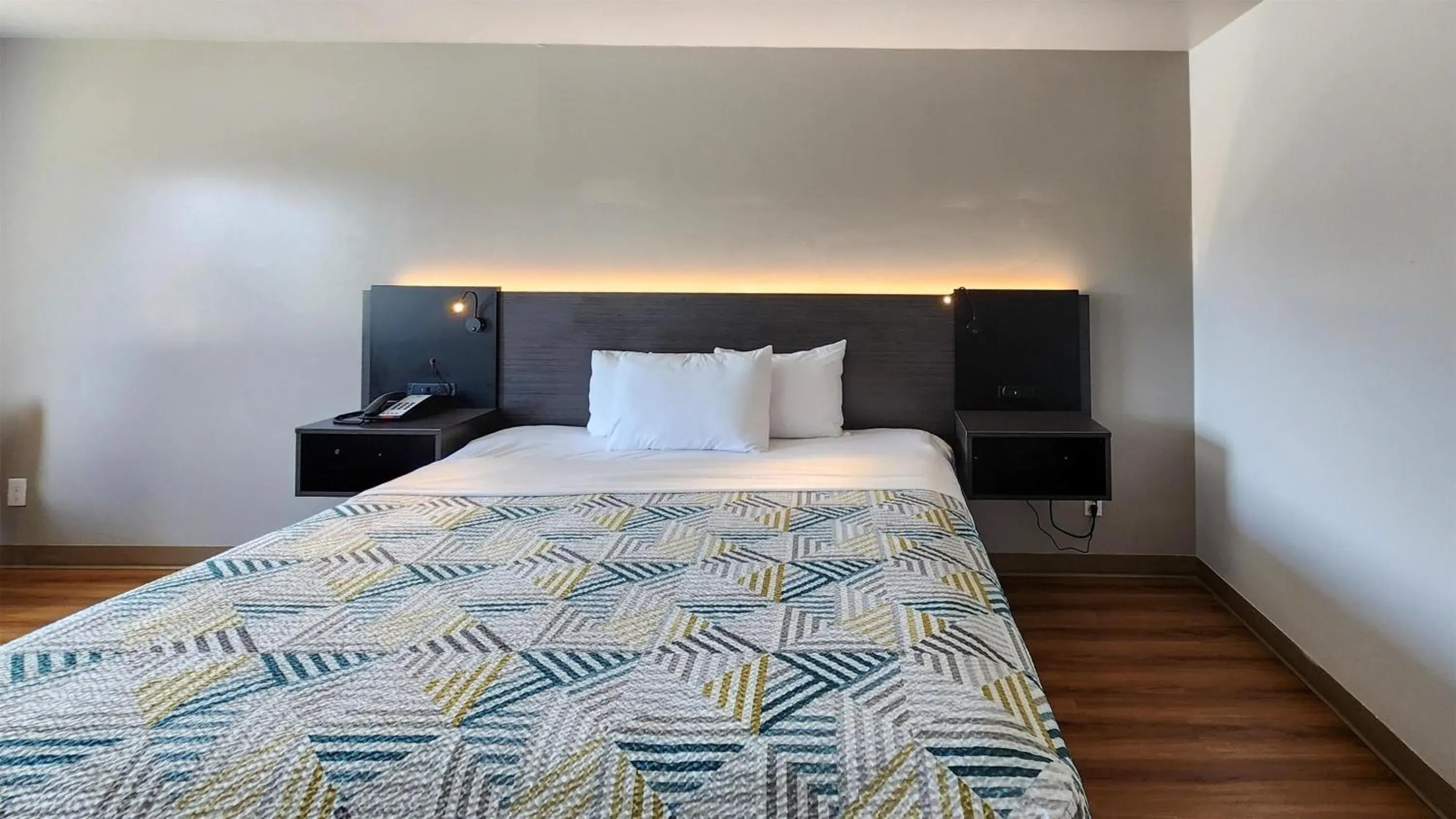 Bedroom, Bed in Motel 6-Ennis, TX Bedroom, Bed in Motel 6-Ennis, TX