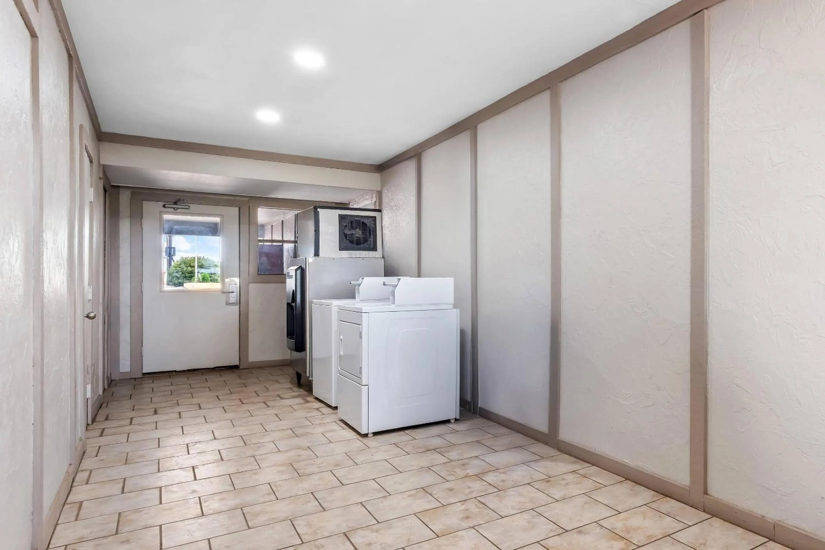 Other in Econo Lodge