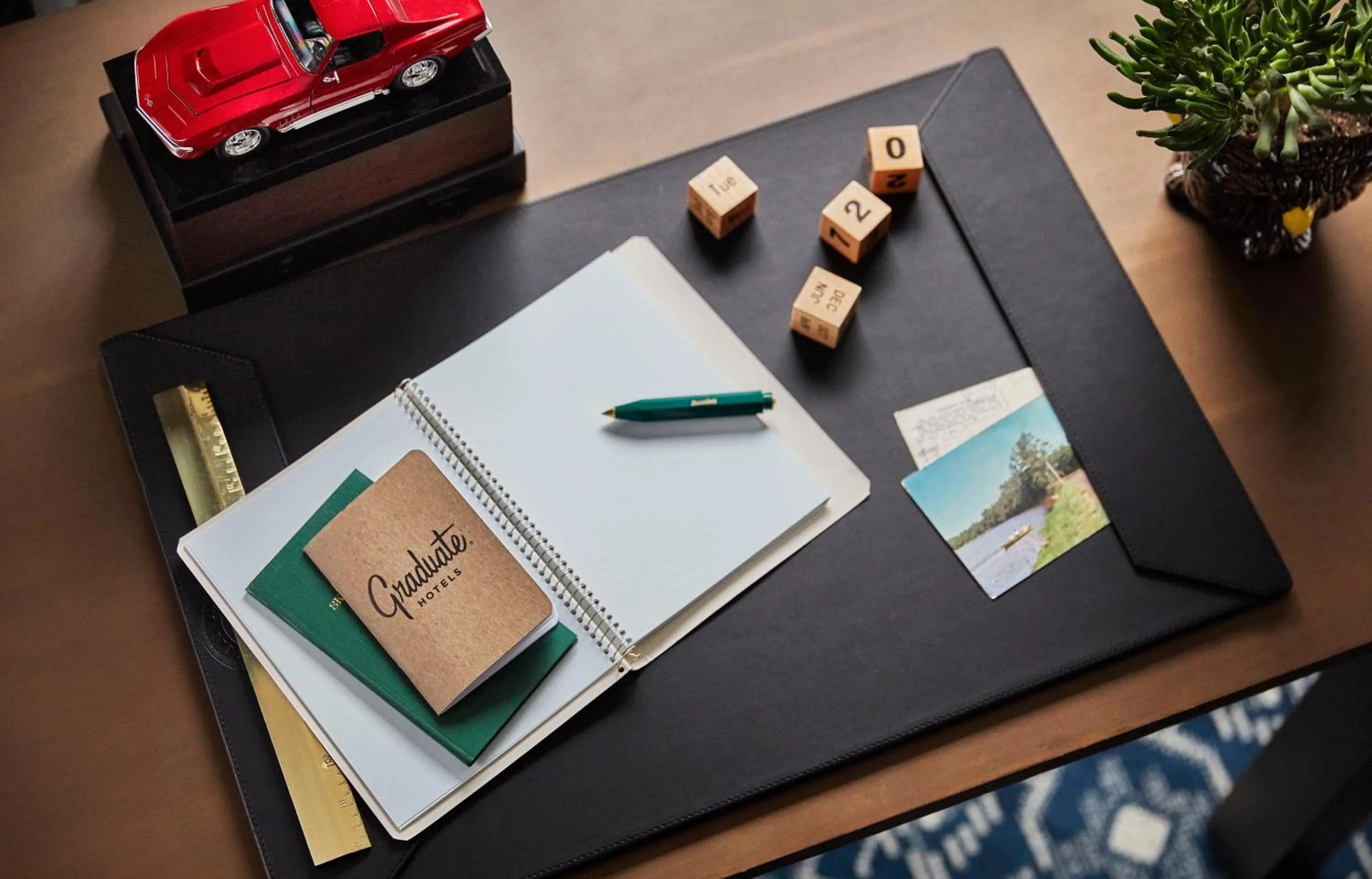 Bedroom in Graduate by Hilton Minneapolis