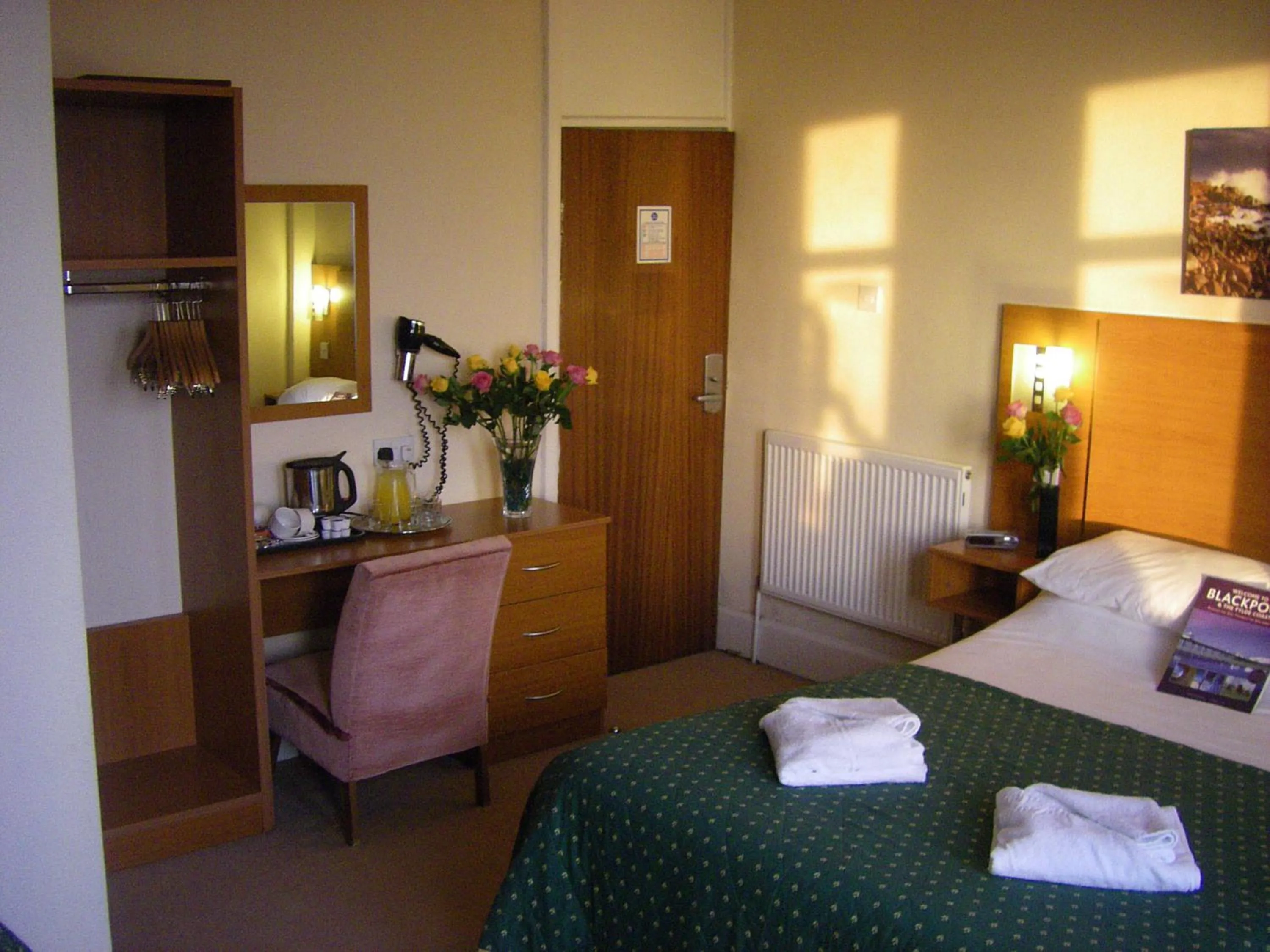 Photo of the whole room in The Waldorf - Near Pleasure Beach & Sandcastle