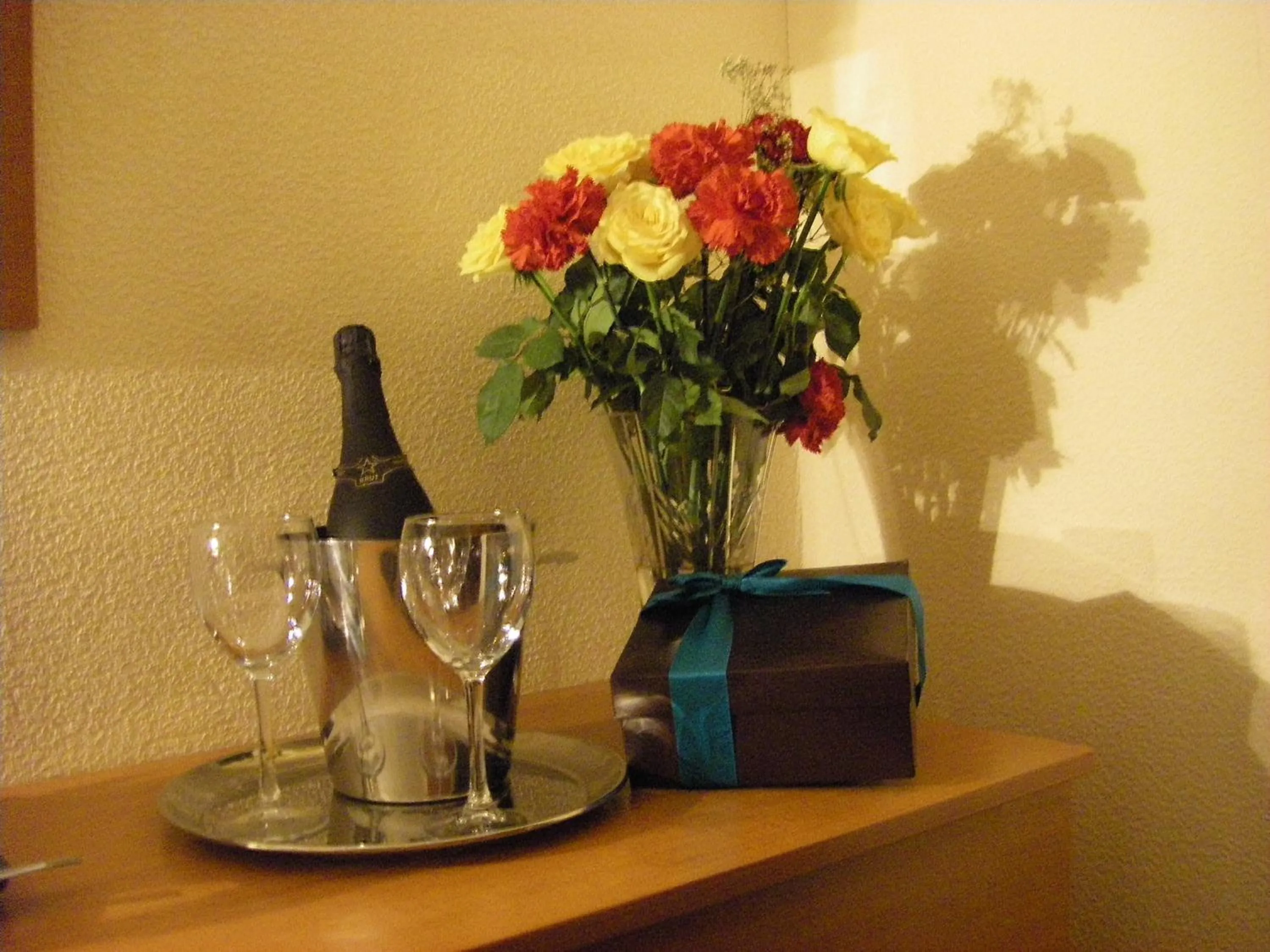 Alcoholic drinks in The Waldorf - Near Pleasure Beach & Sandcastle