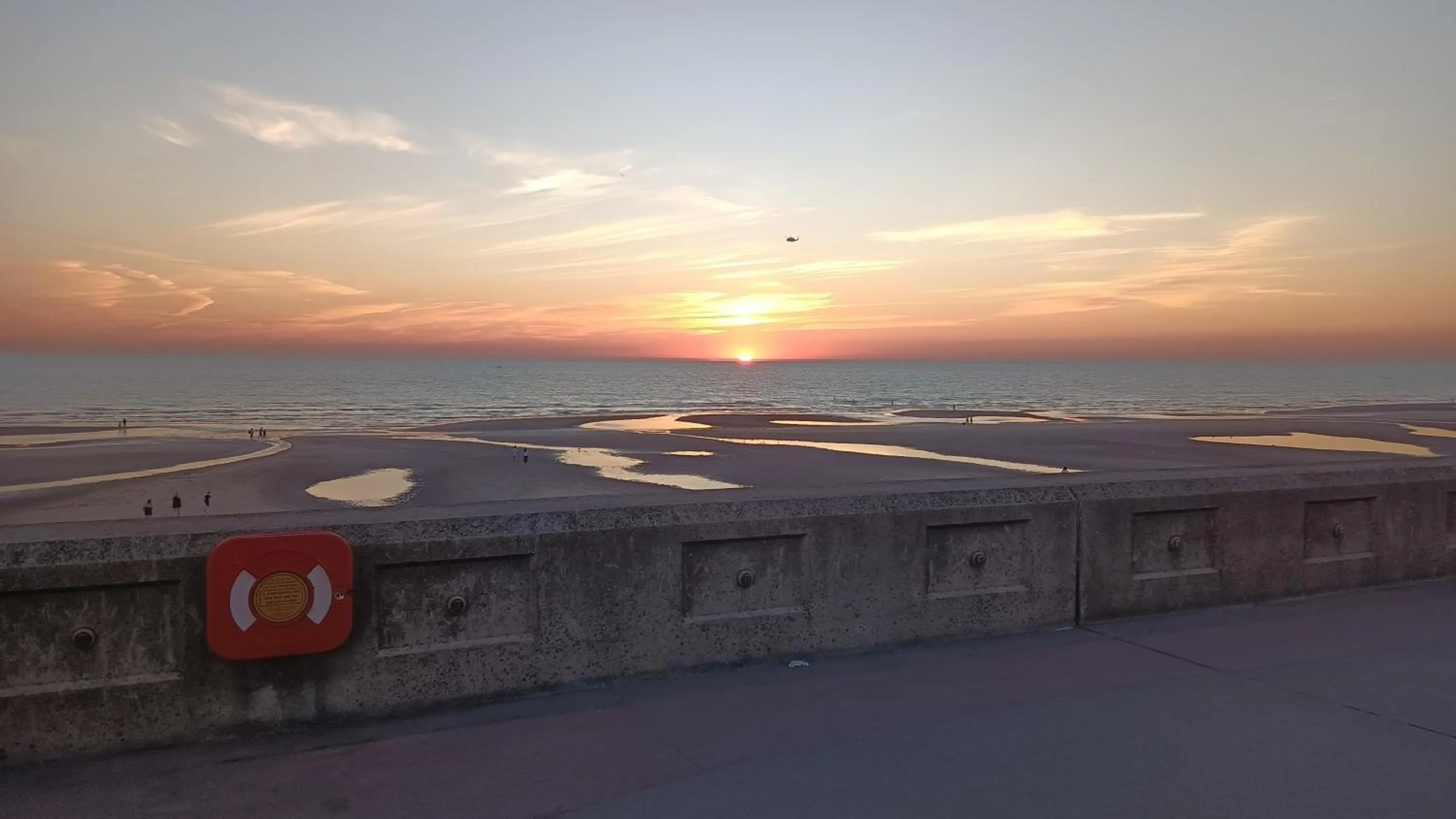 Beach in The Waldorf - Near Pleasure Beach & Sandcastle