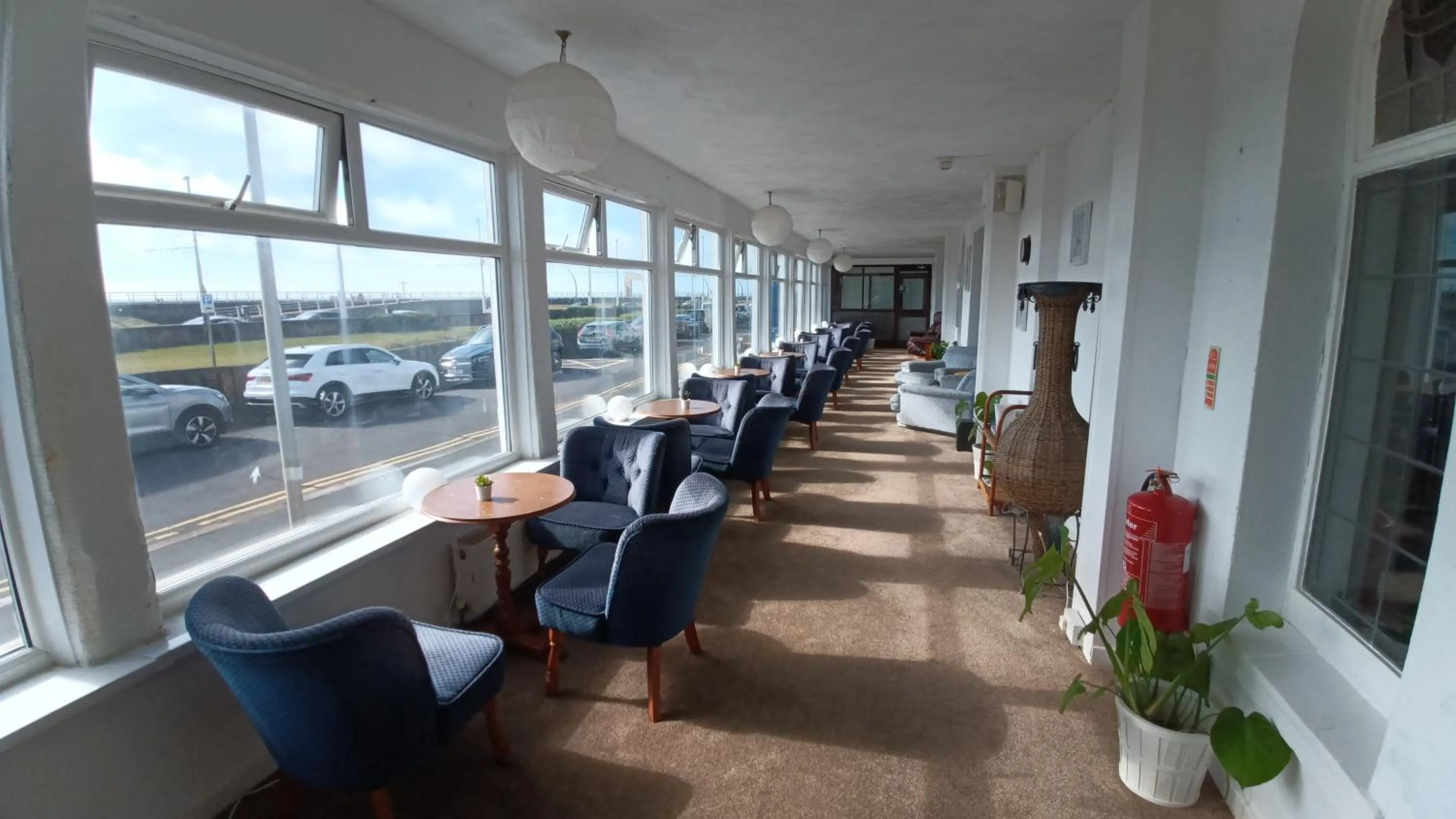 Lounge or bar in The Waldorf - Near Pleasure Beach & Sandcastle