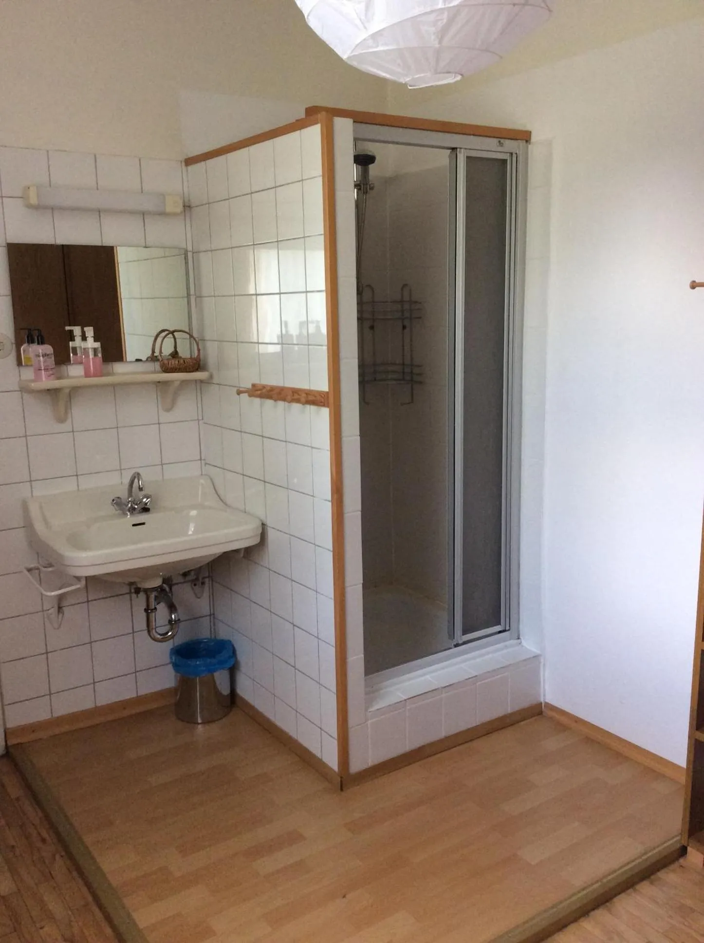 Shower in kajakshop-wildalpen