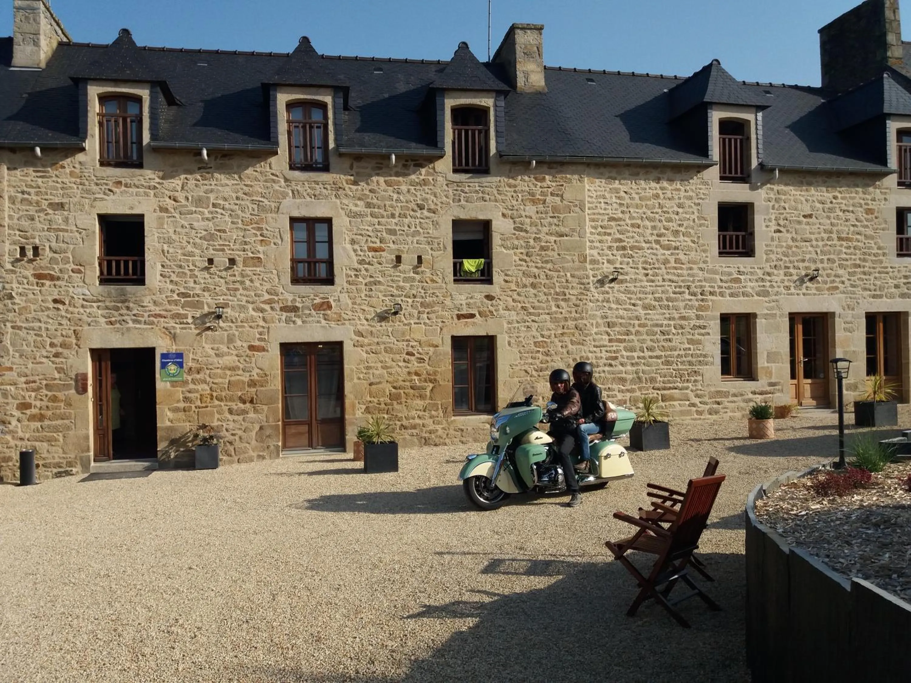 Facade/entrance in Chambres d'Hôtes La Rompardais