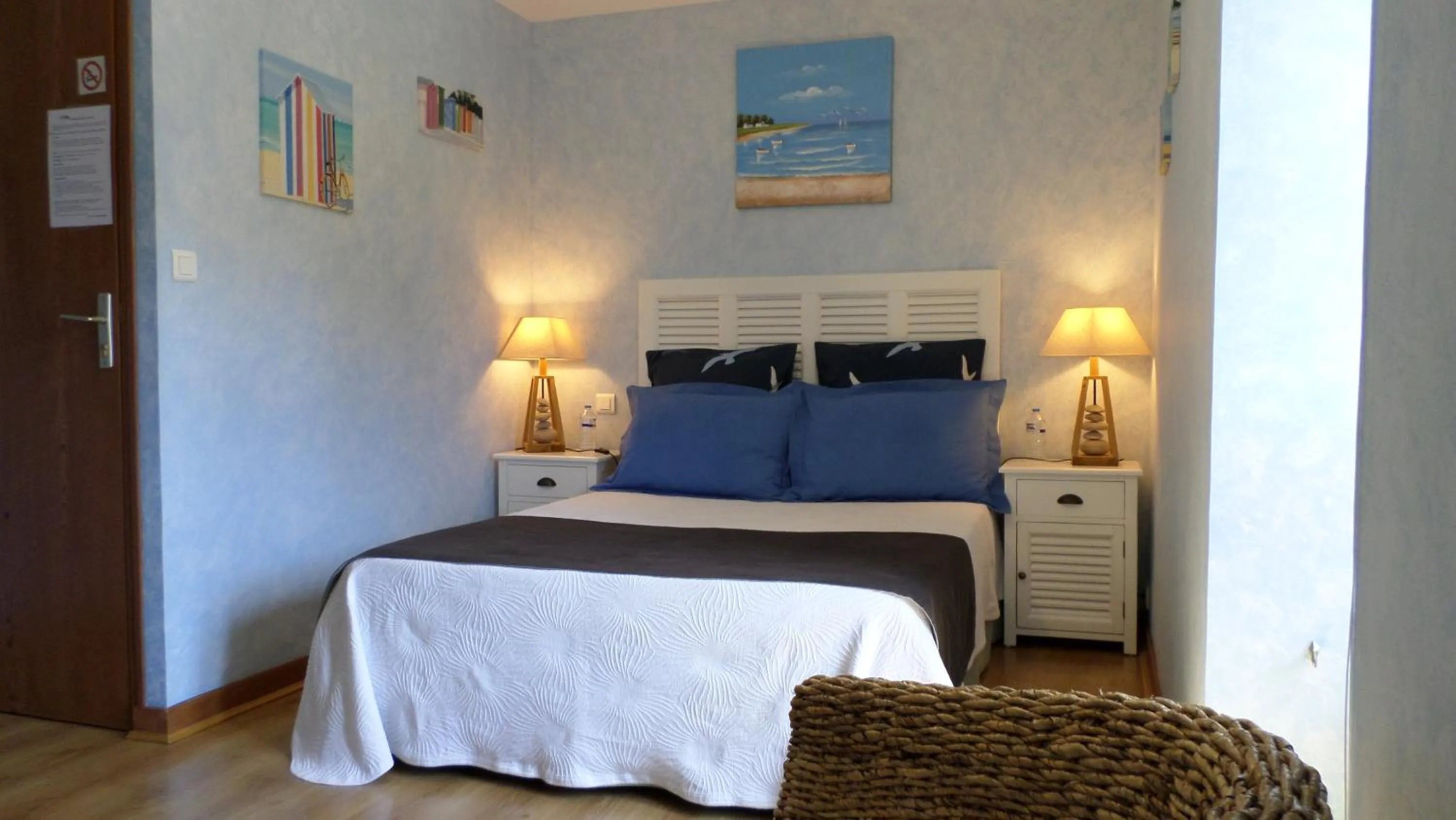 Bed in Chambres d'Hôtes La Rompardais