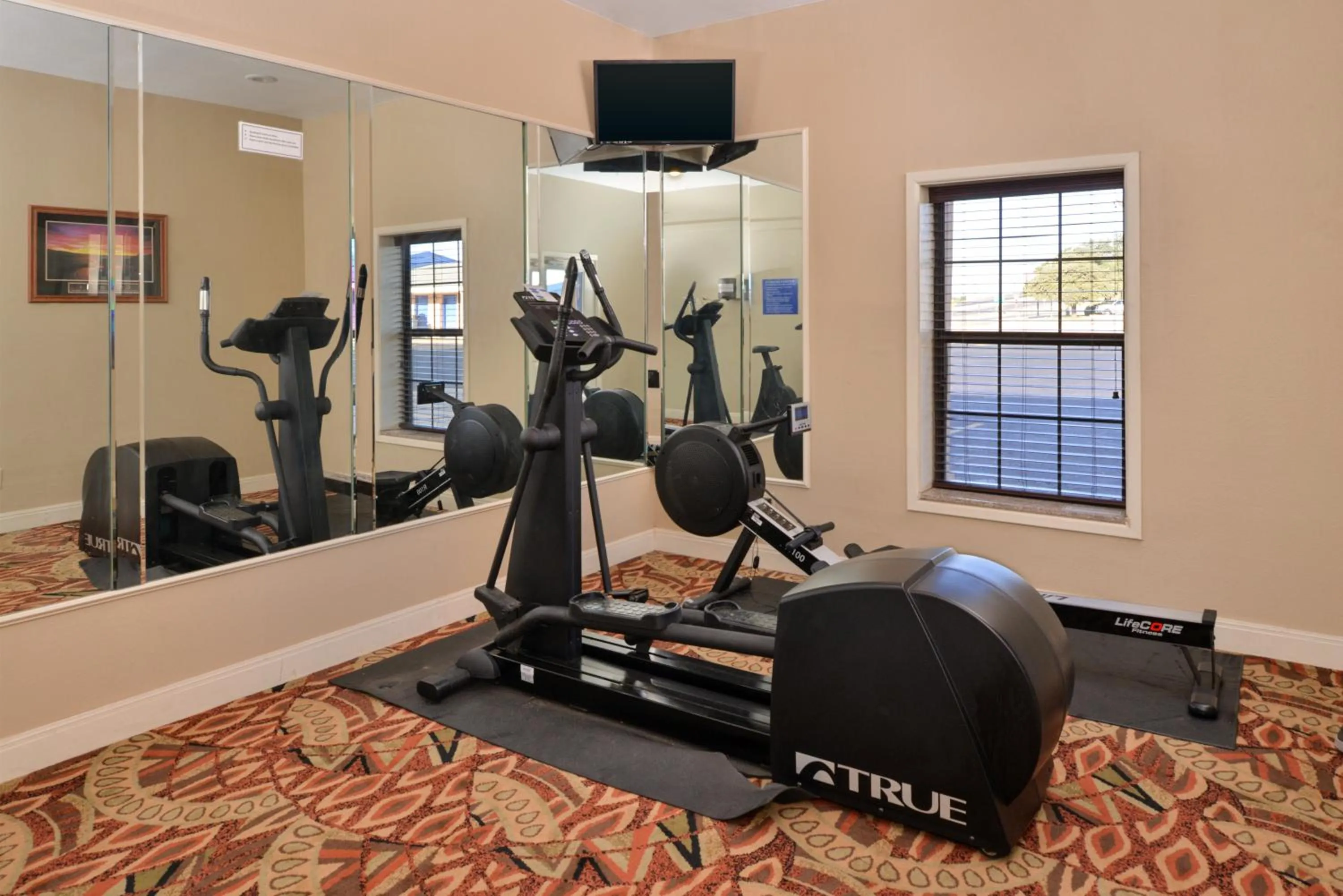 Fitness centre/facilities in Americas Best Value Inn Lubbock East