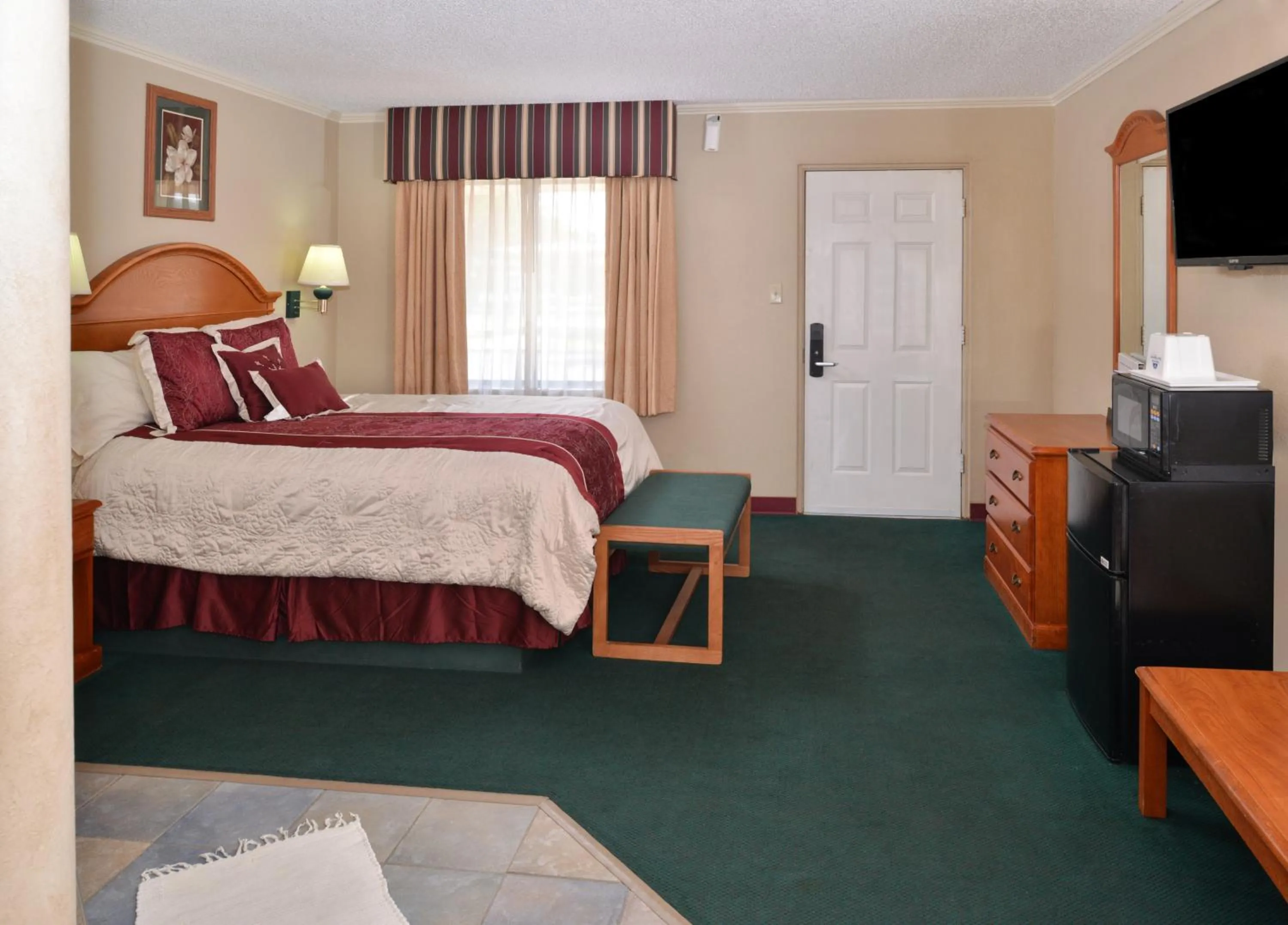Bedroom, Bed in Americas Best Value Inn Lubbock East