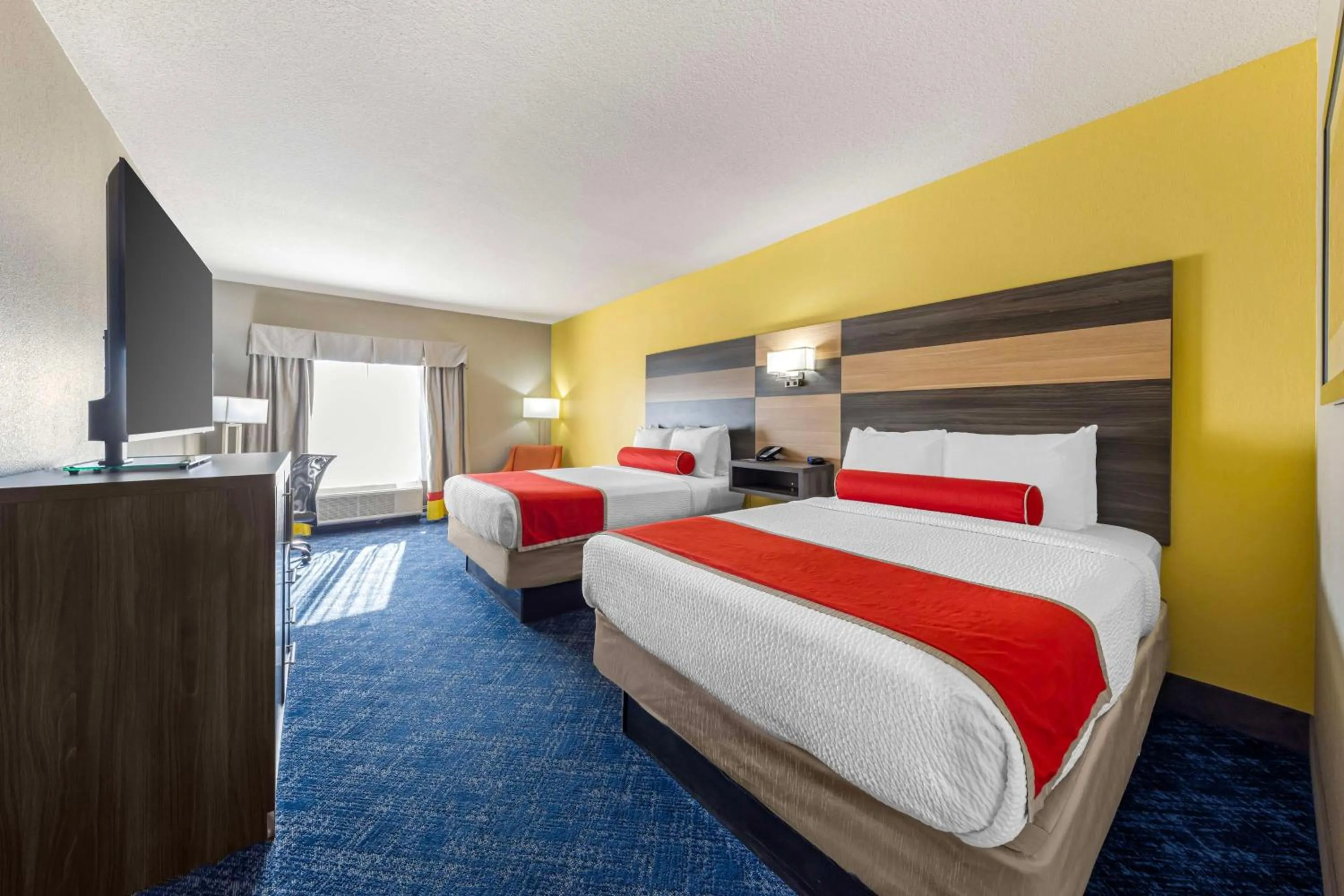 Bedroom, Bed in Best Western Plus Midwest City Inn & Suites