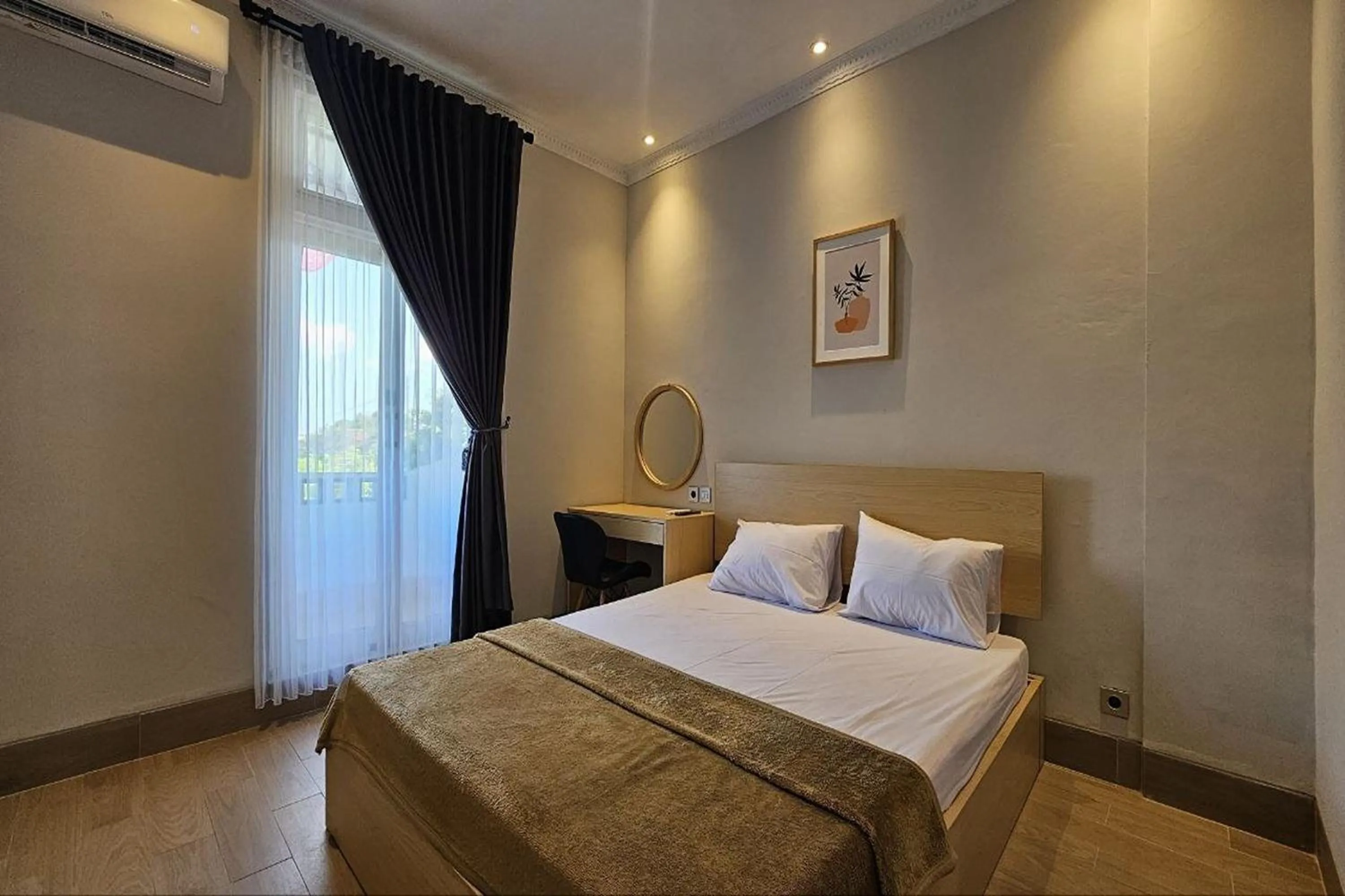 Bed in Hotel Bugis Asri