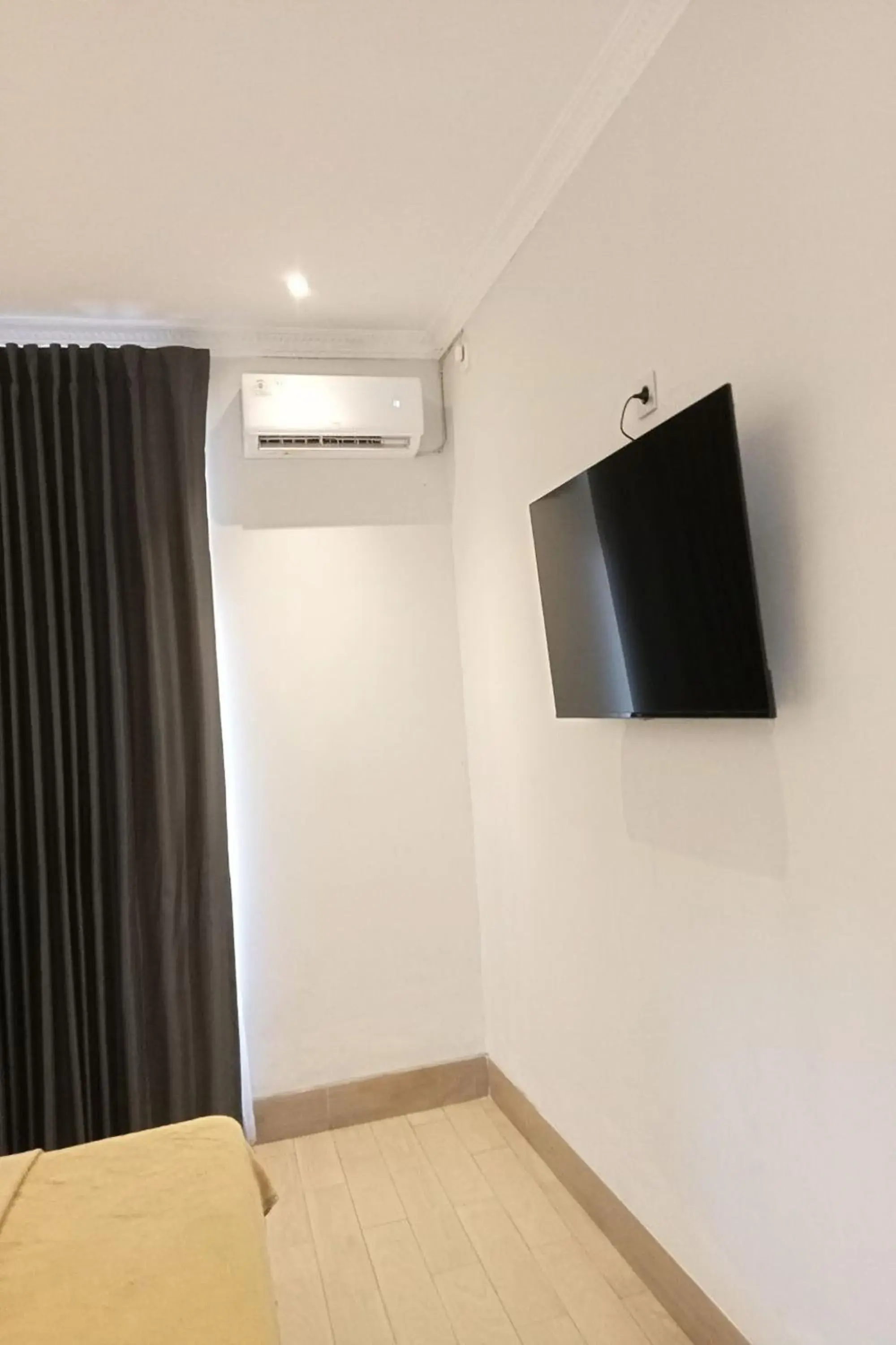 Bedroom, Bed in Hotel Bugis Asri Bedroom, Bed in Hotel Bugis Asri