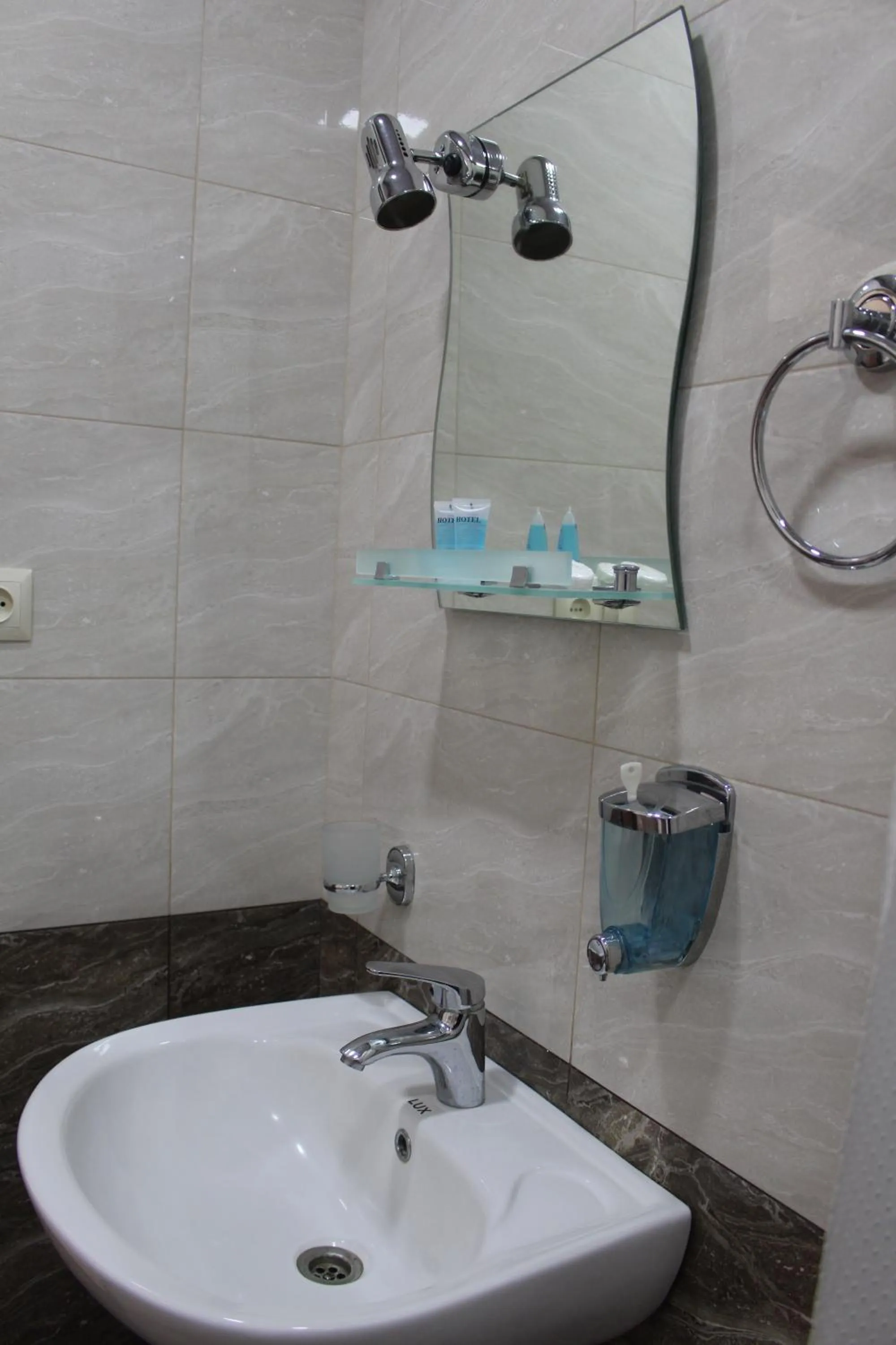 Bathroom in Hotel Rabati