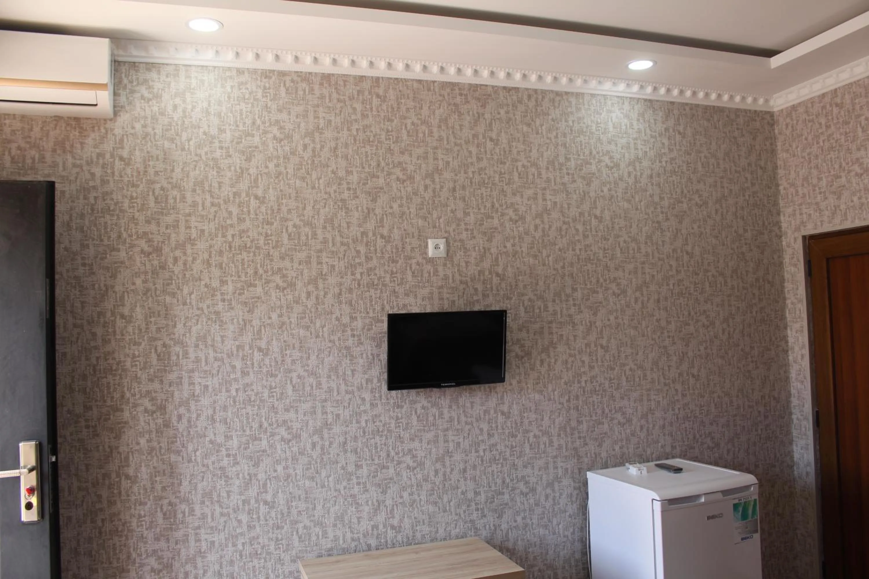 TV and multimedia in Hotel Rabati