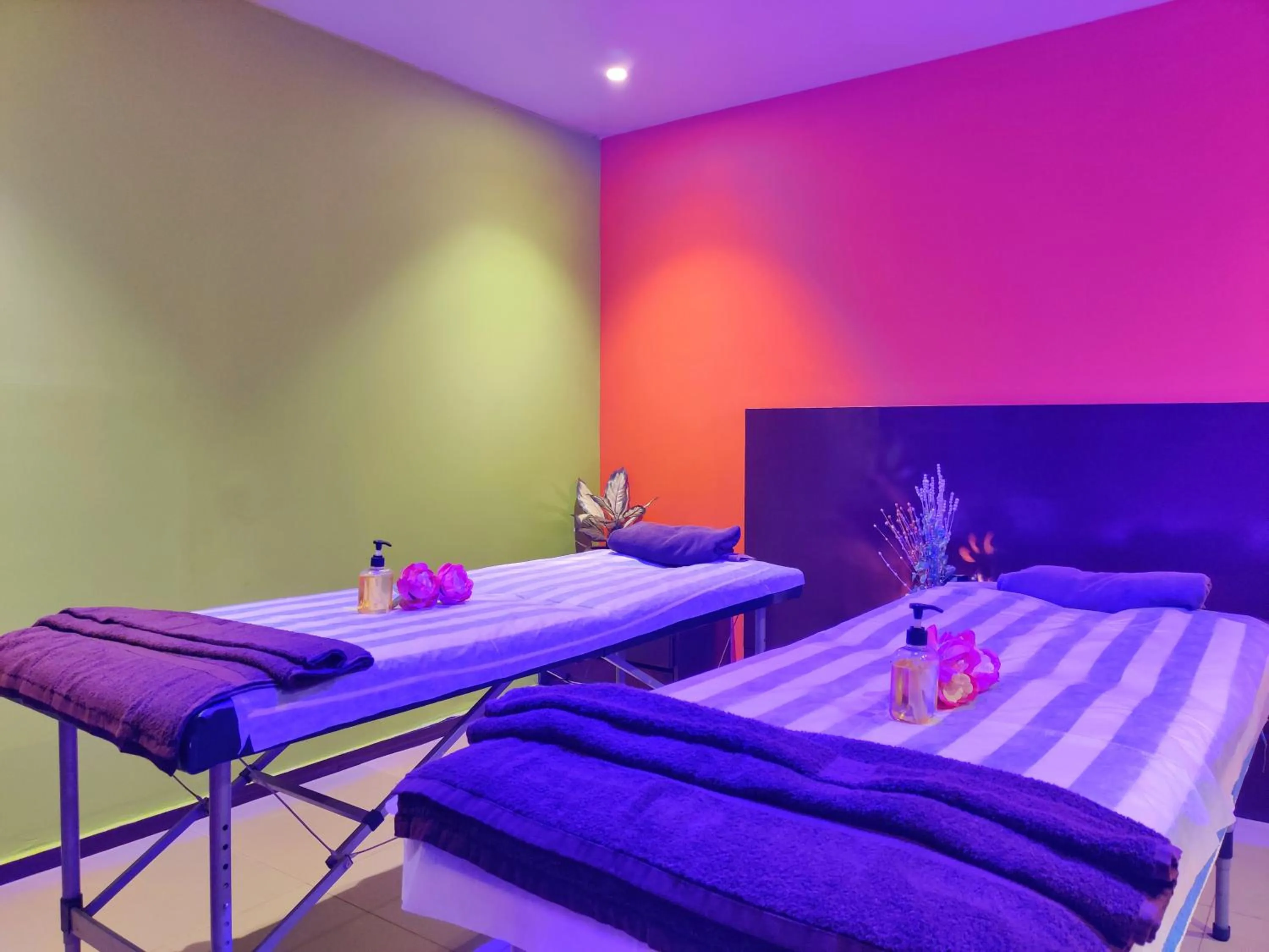 Citrus Hotel Lonavala