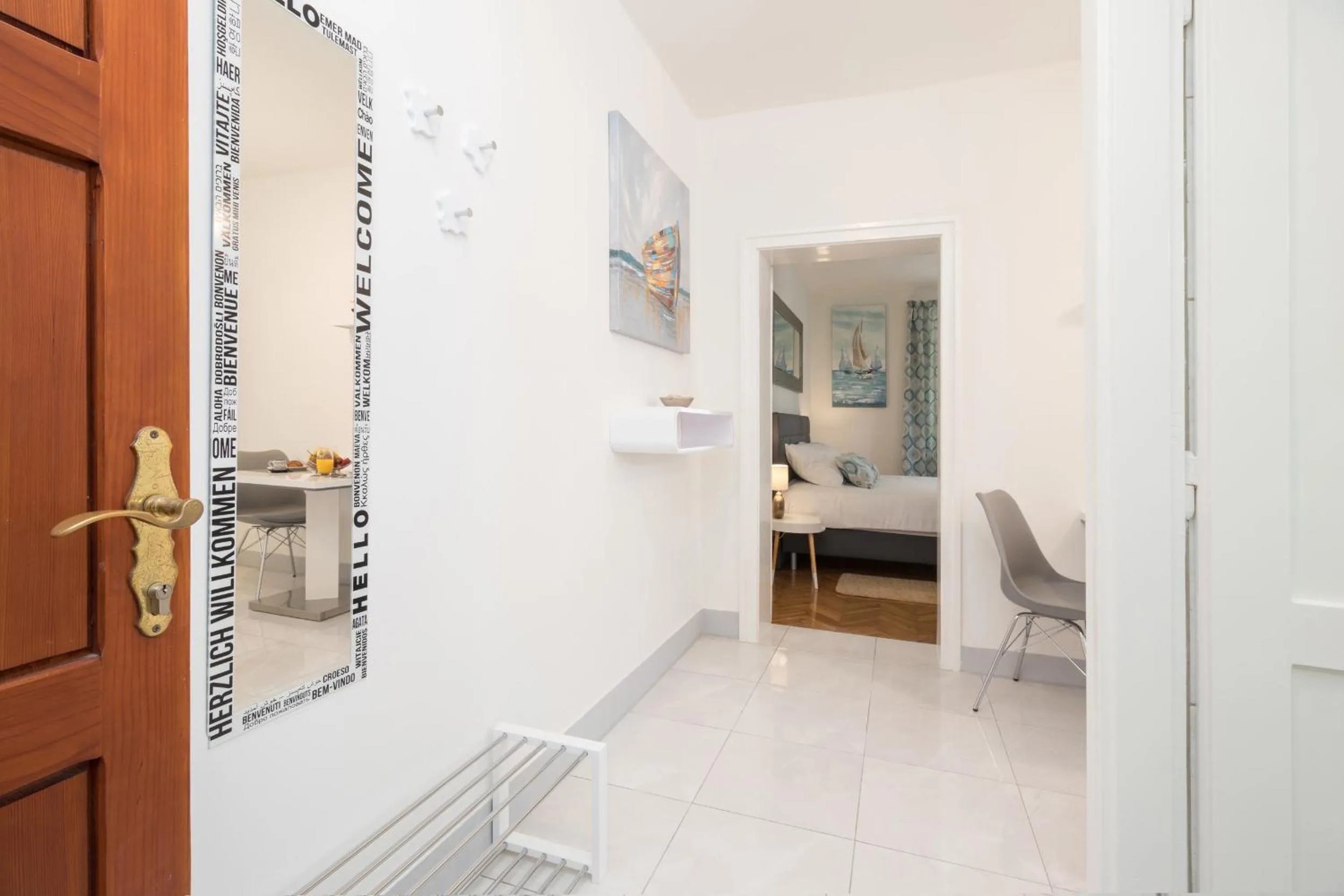 Area and facilities in Deluxe suite Navis