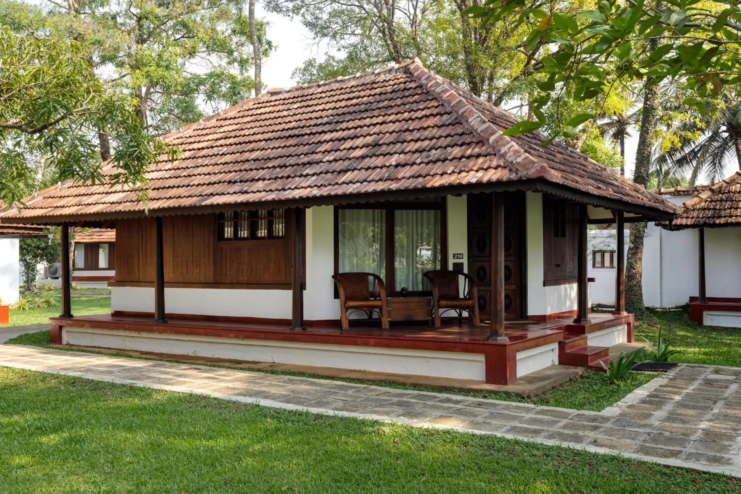 Property building in Coconut Lagoon Kumarakom - A CGH Earth Experience