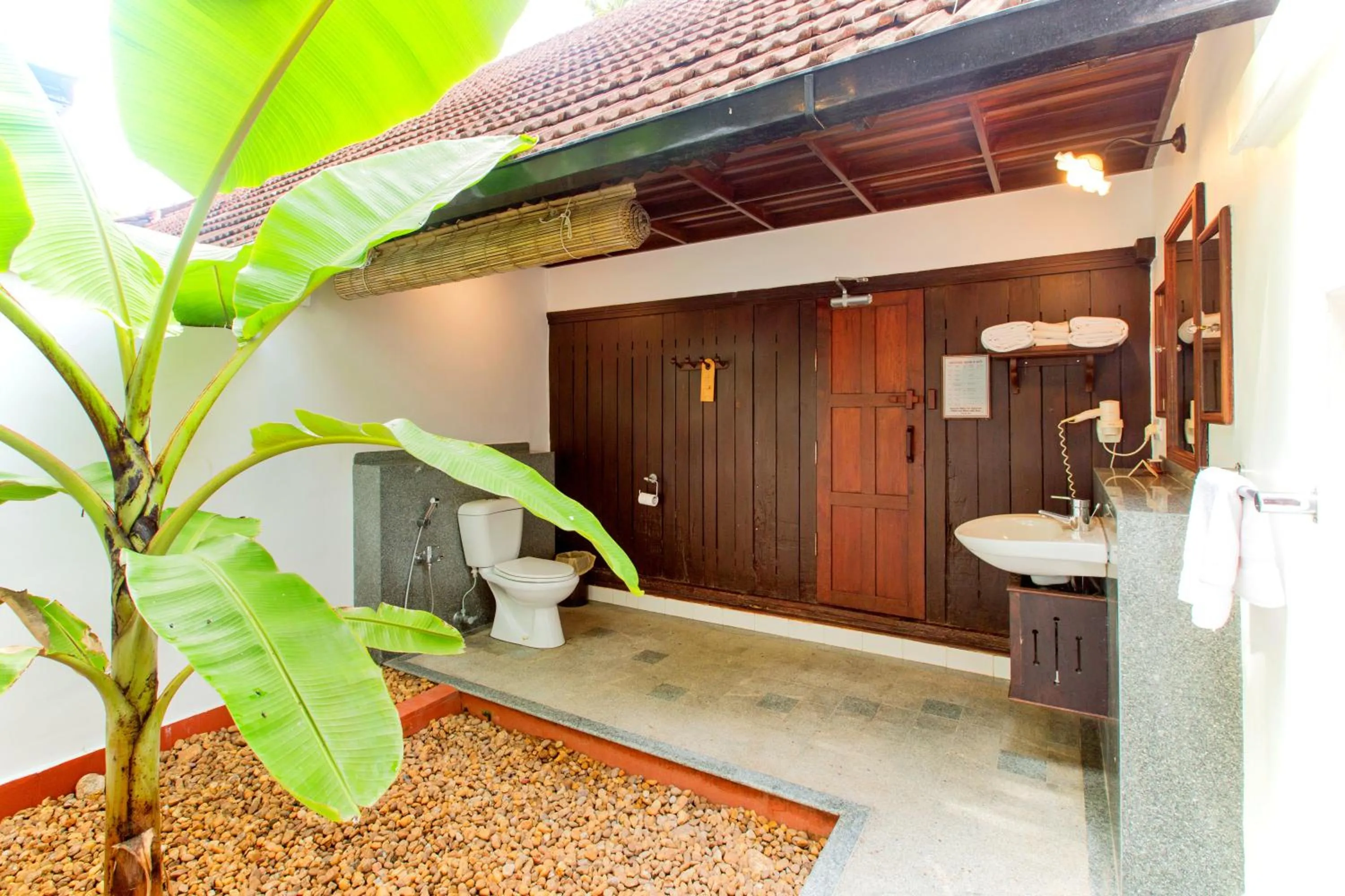 Bathroom in Coconut Lagoon Kumarakom - A CGH Earth Experience