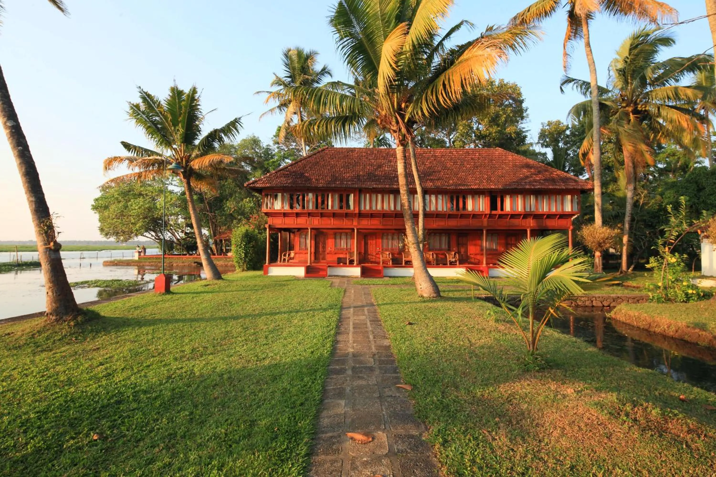 Lake view in Coconut Lagoon Kumarakom - A CGH Earth Experience