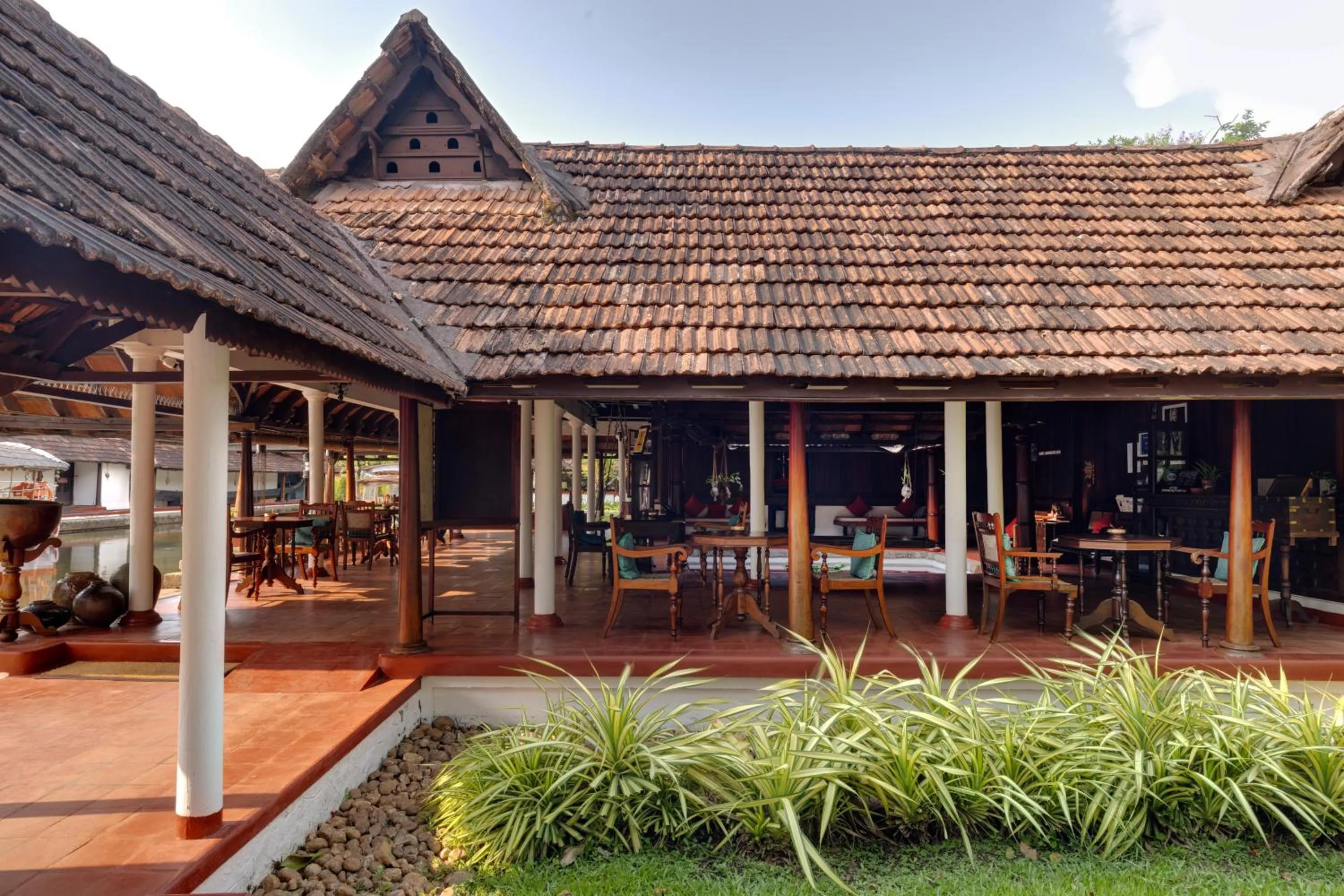 Property building in Coconut Lagoon Kumarakom - A CGH Earth Experience