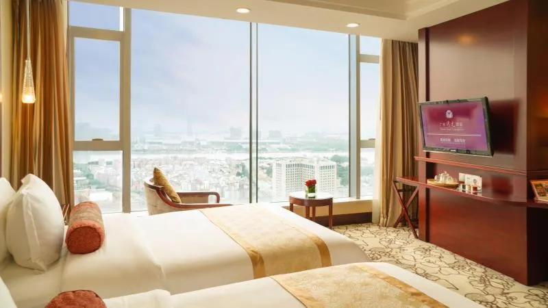 Bed in Soluxe Hotel Guangzhou