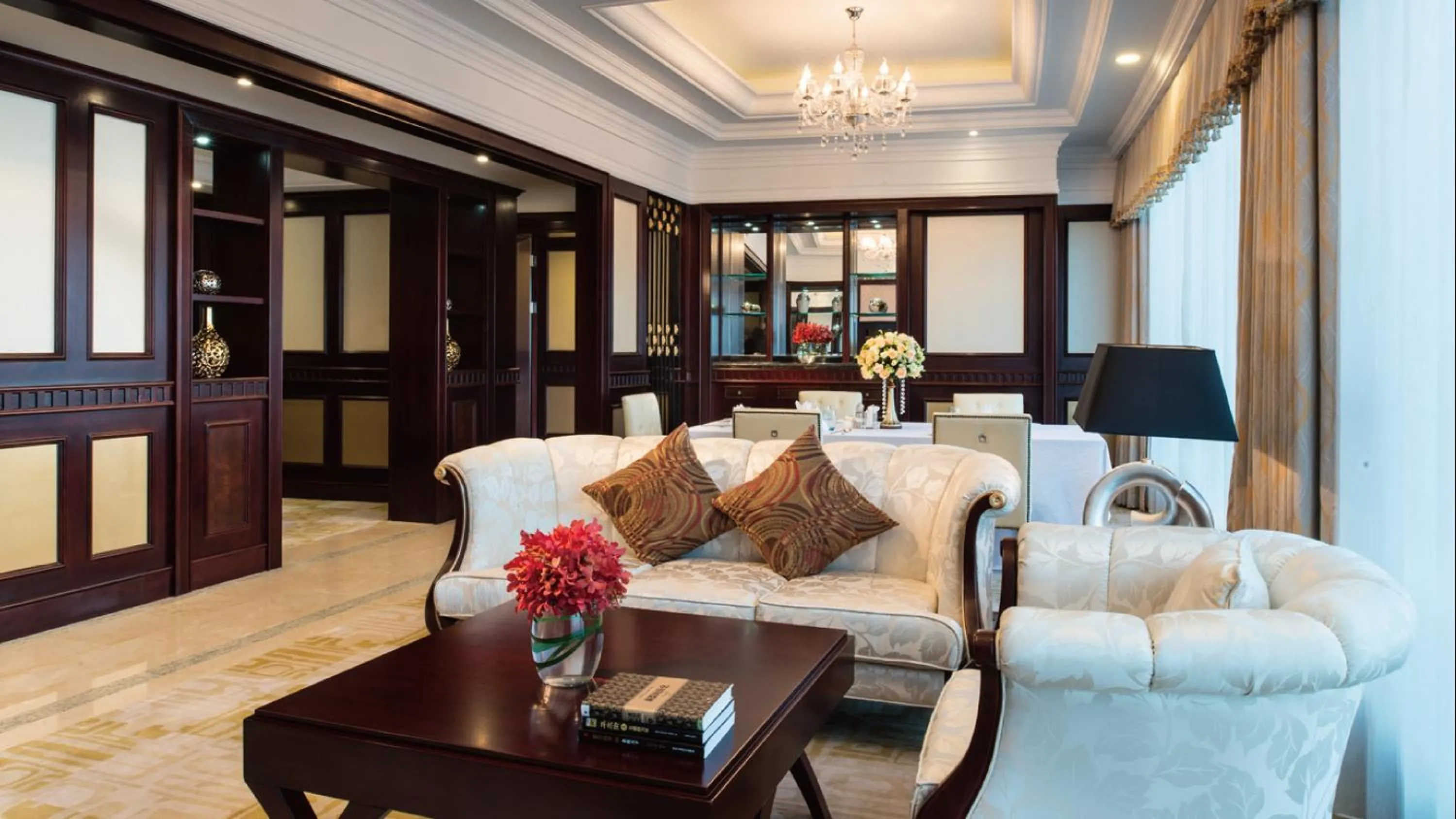 Living room in Soluxe Hotel Guangzhou