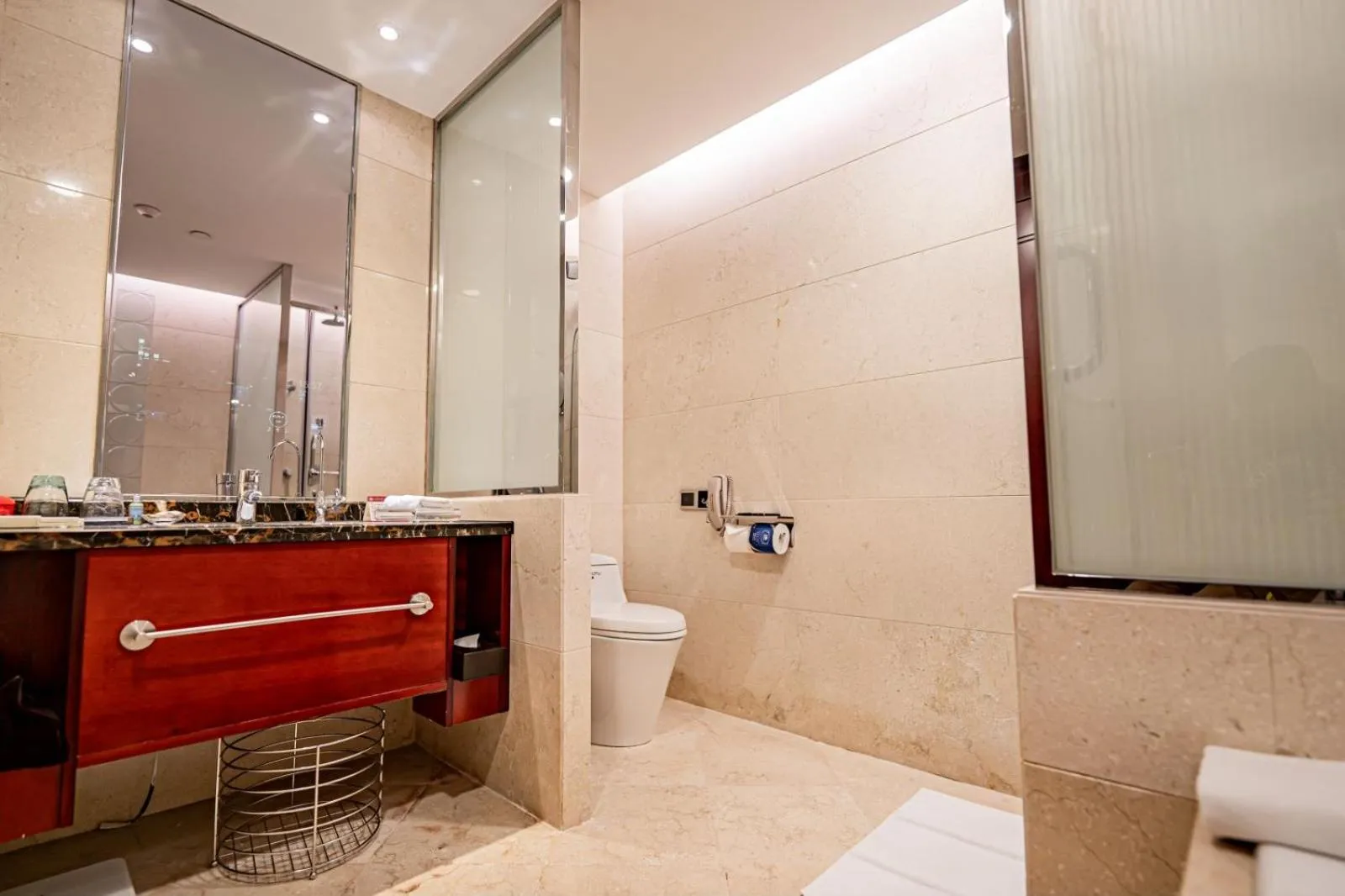 Soluxe Hotel Guangzhou