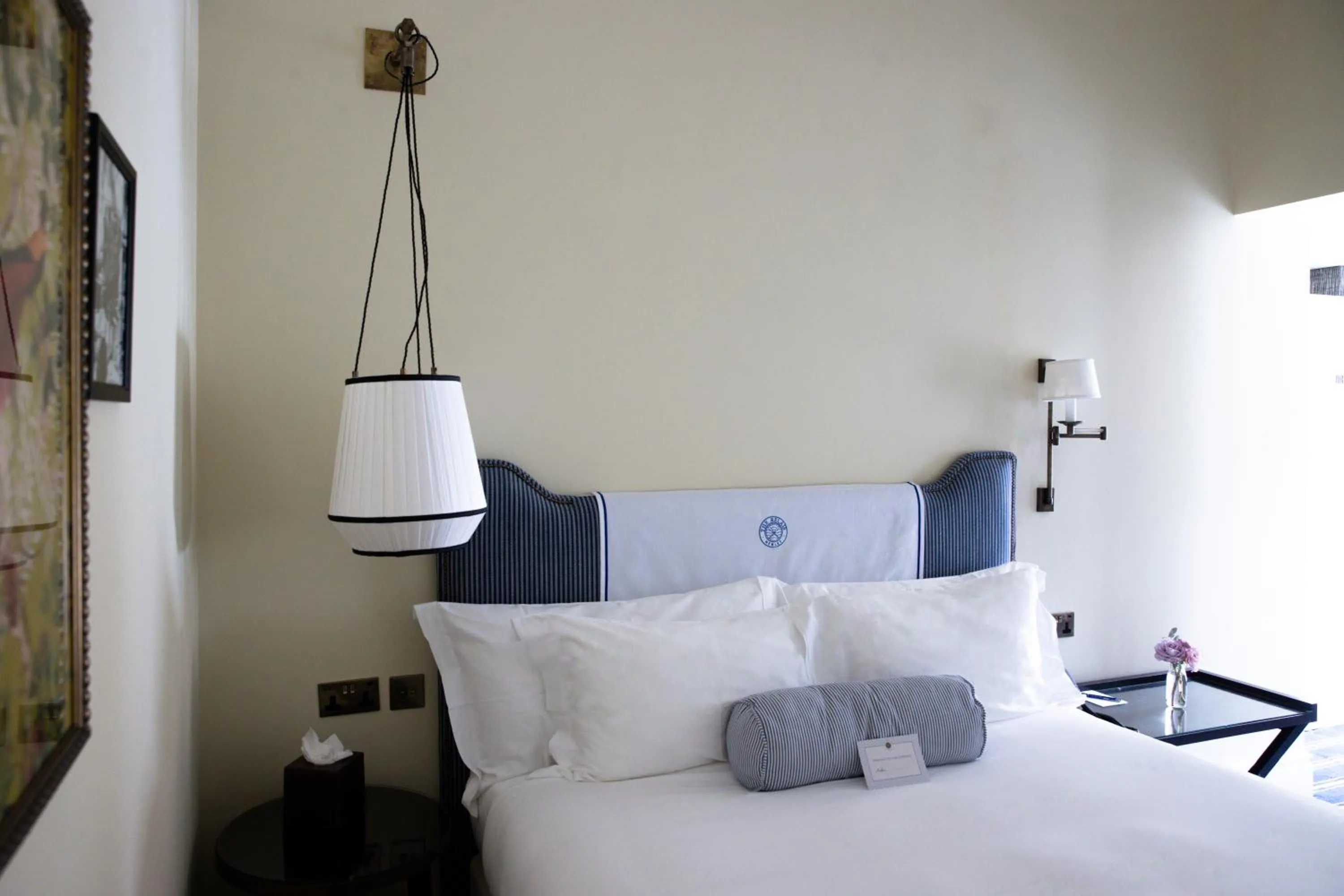 Bed in The Relais Henley