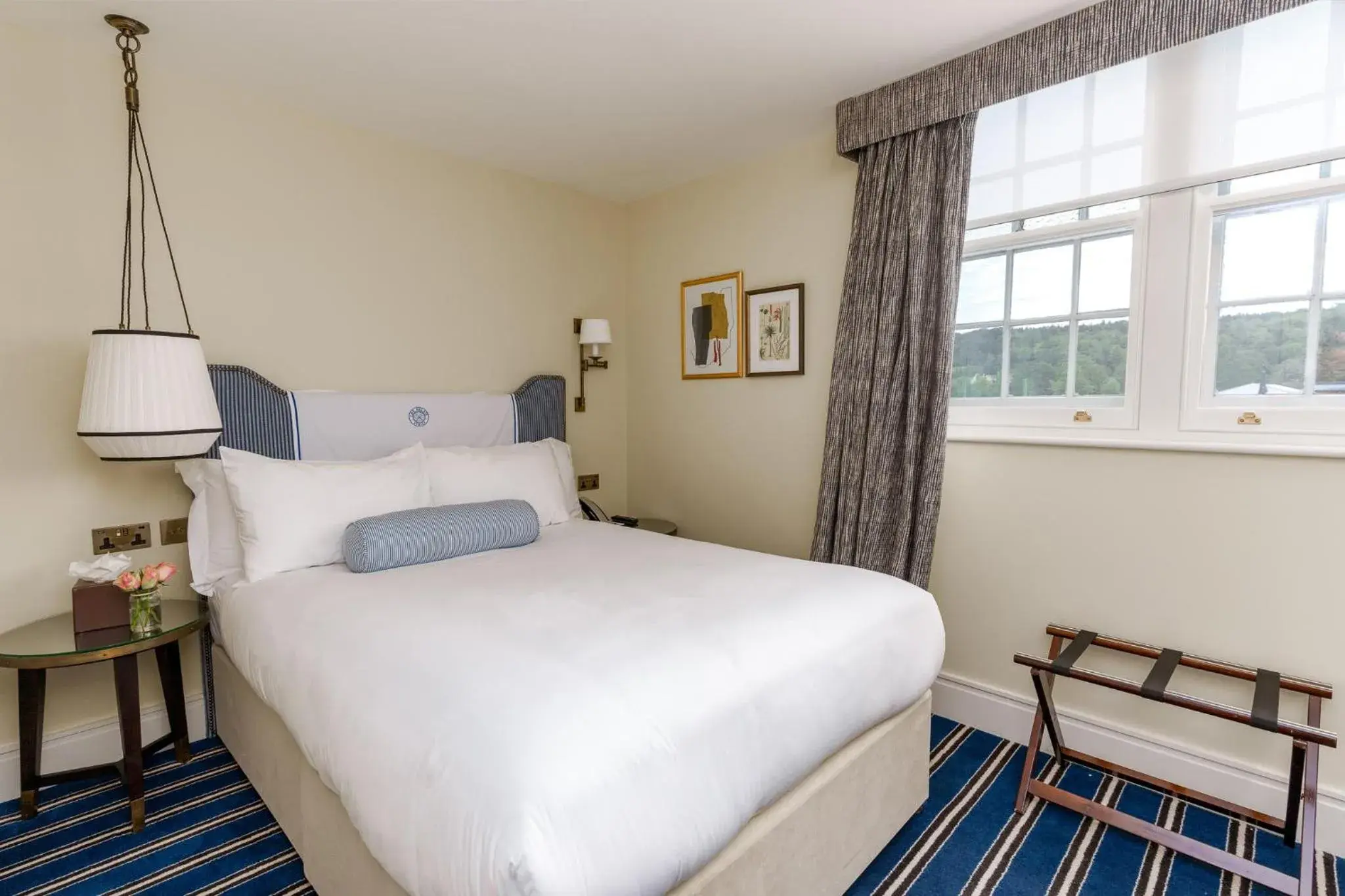 Deluxe Single Room - single occupancy in The Relais Henley Deluxe Single Room - single occupancy in The Relais Henley