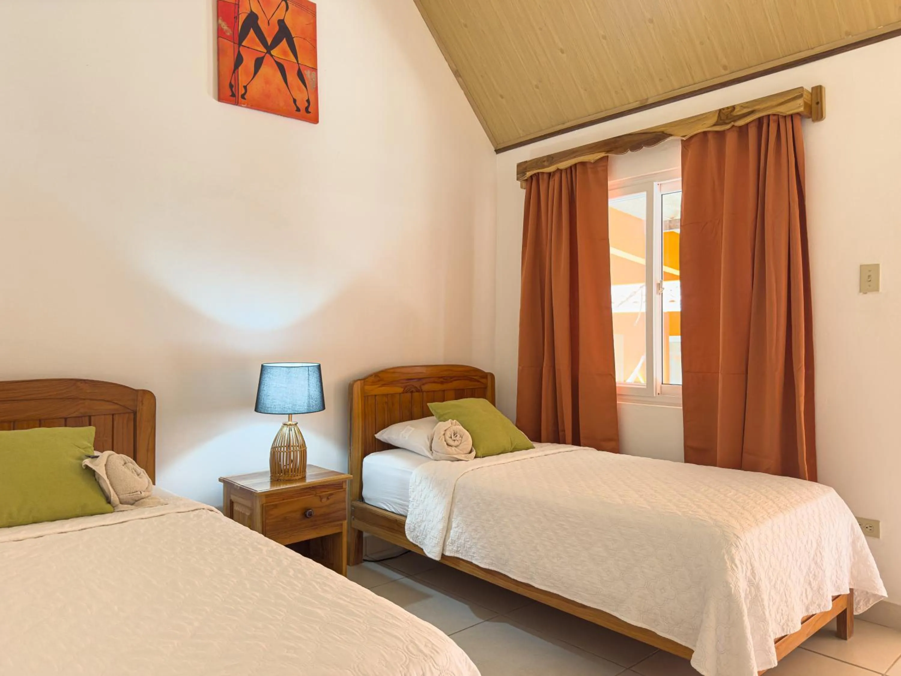 Twin Room with Private Bathroom in Hostal Familiar Rolo