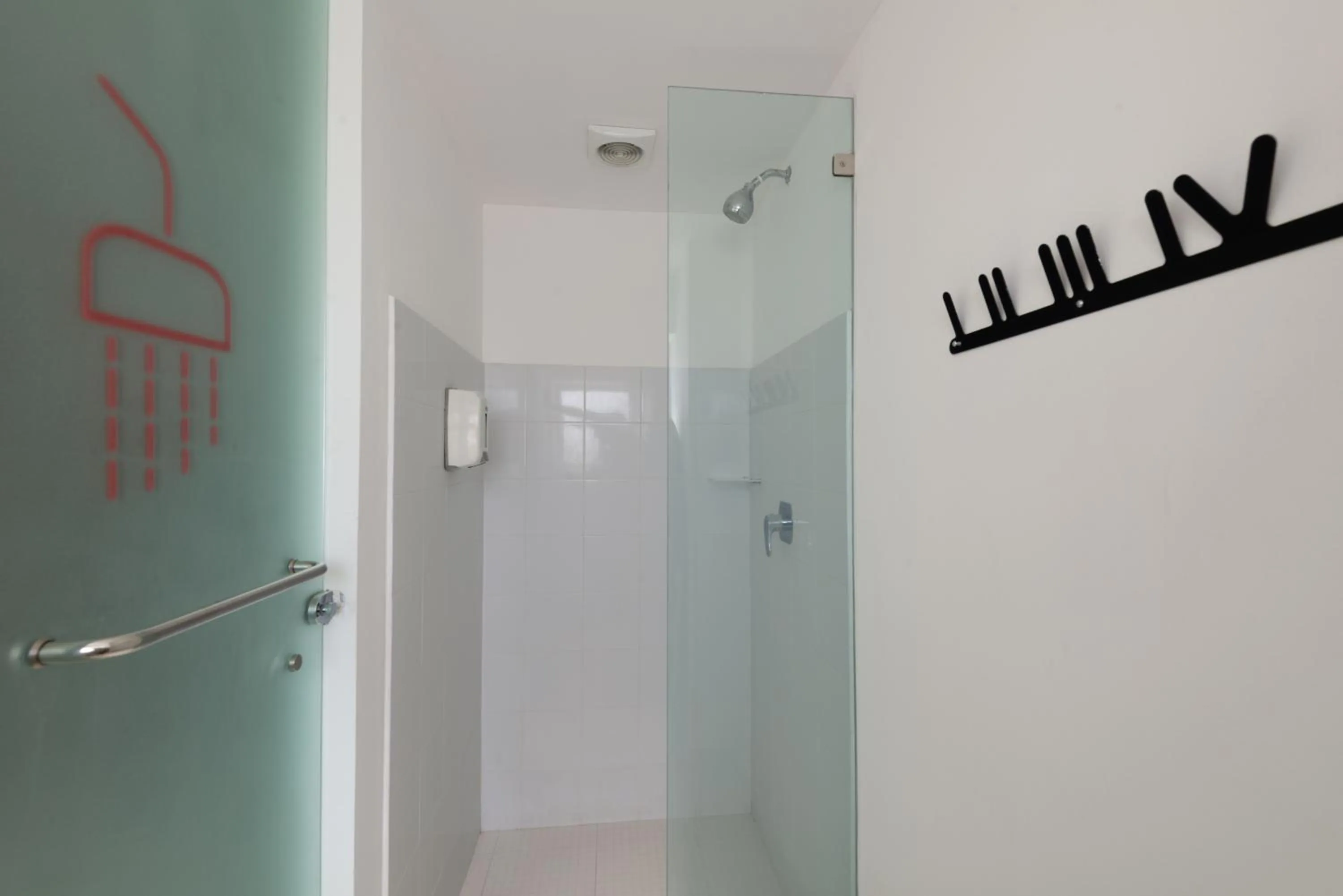 Bathroom in Mayan Monkey Los Cabos - Social Hotel