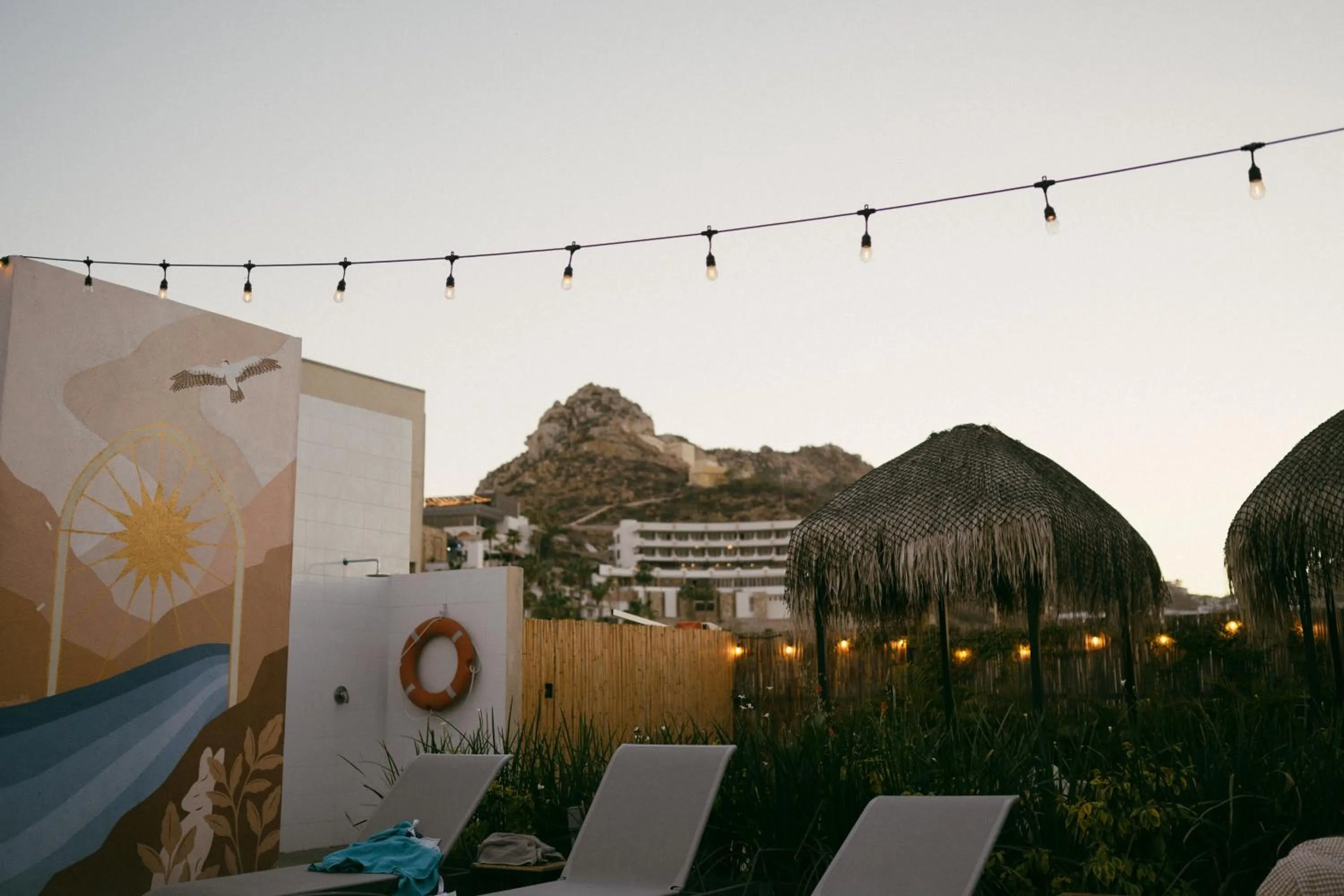 Lounge or bar in Mayan Monkey Los Cabos - Social Hotel