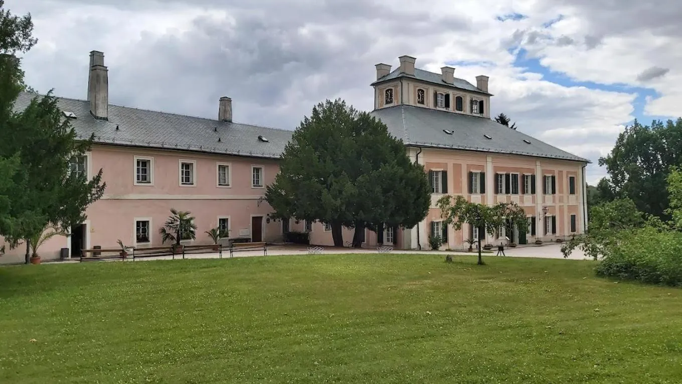 Hiking in Hotel U Beránka Náchod