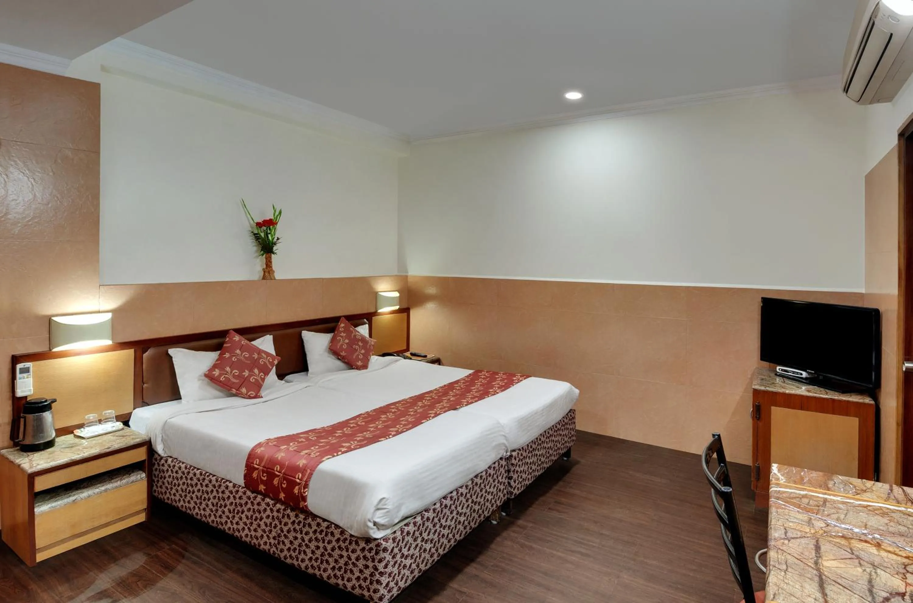 Bed in Amar Yatri Niwas