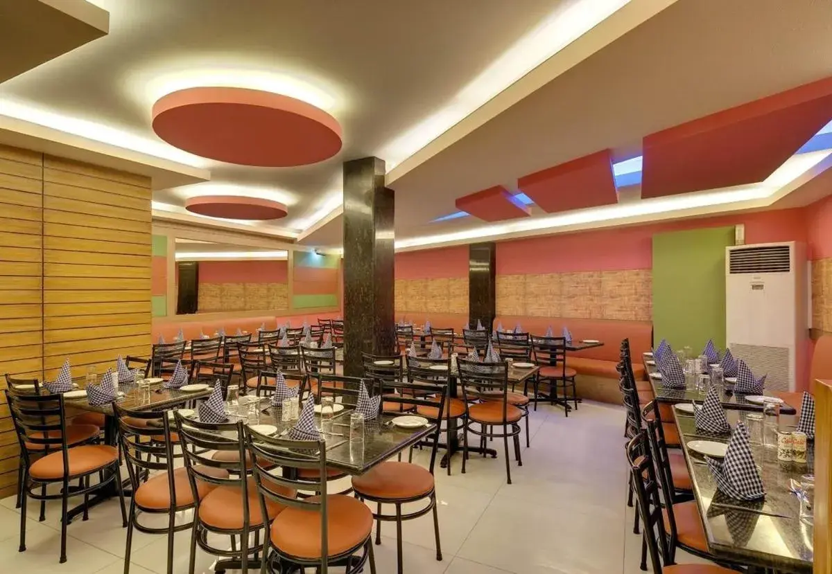 Restaurant/places to eat in Amar Yatri Niwas Restaurant/places to eat in Amar Yatri Niwas