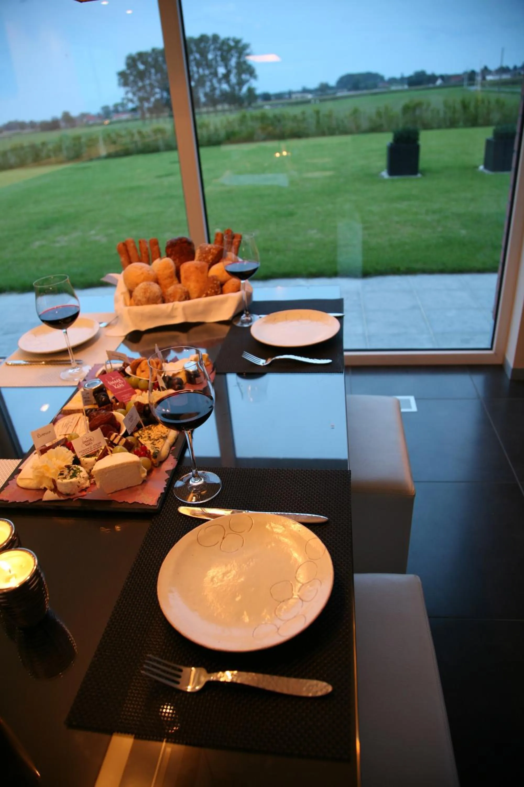 Garden in B&B Kanegem Onverbloemd